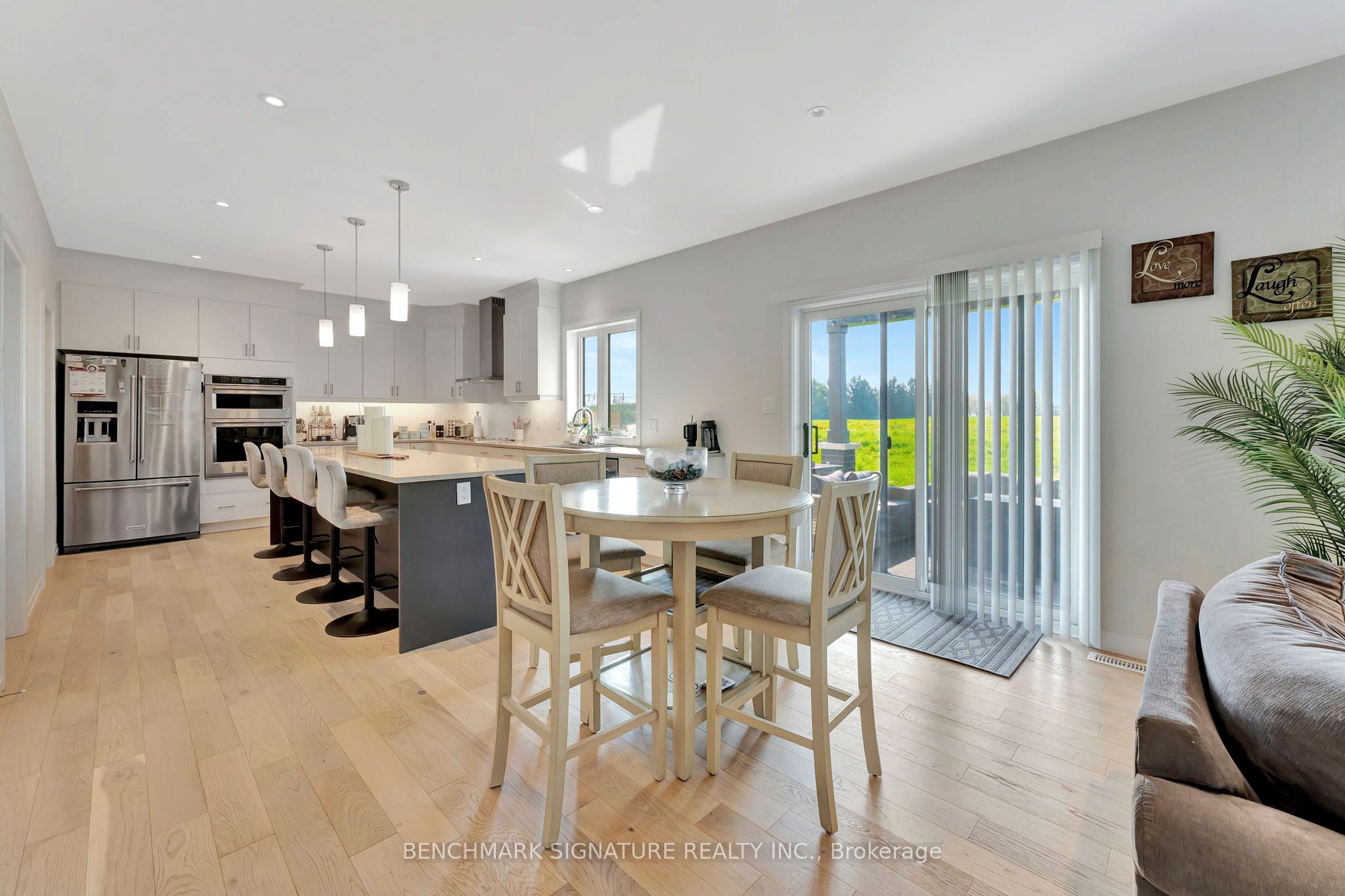 8 Totten Street Property Photo 7