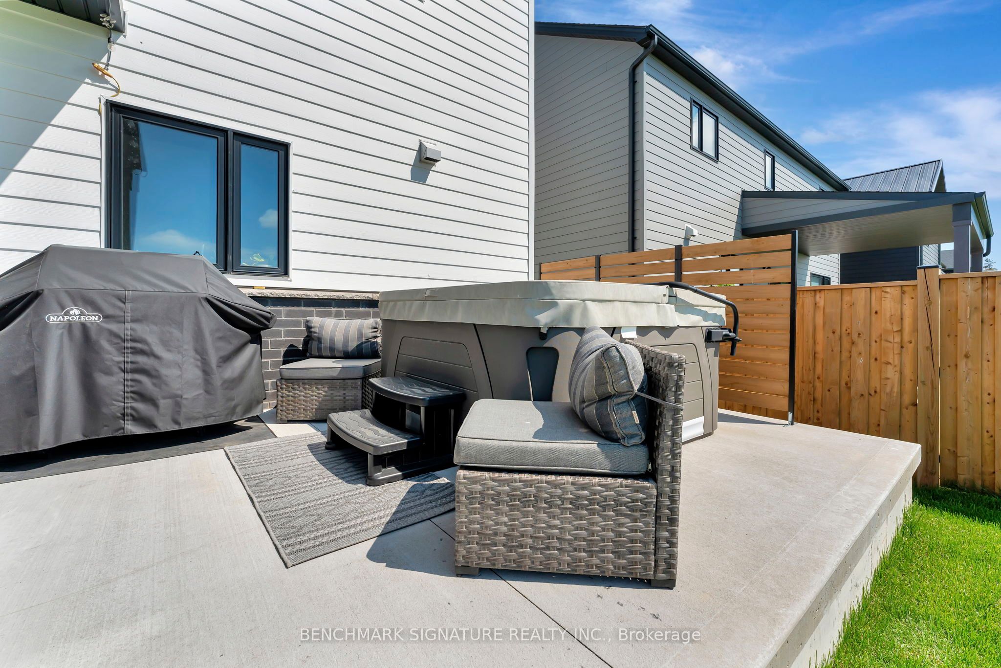 8 Totten Street Property Photo 27