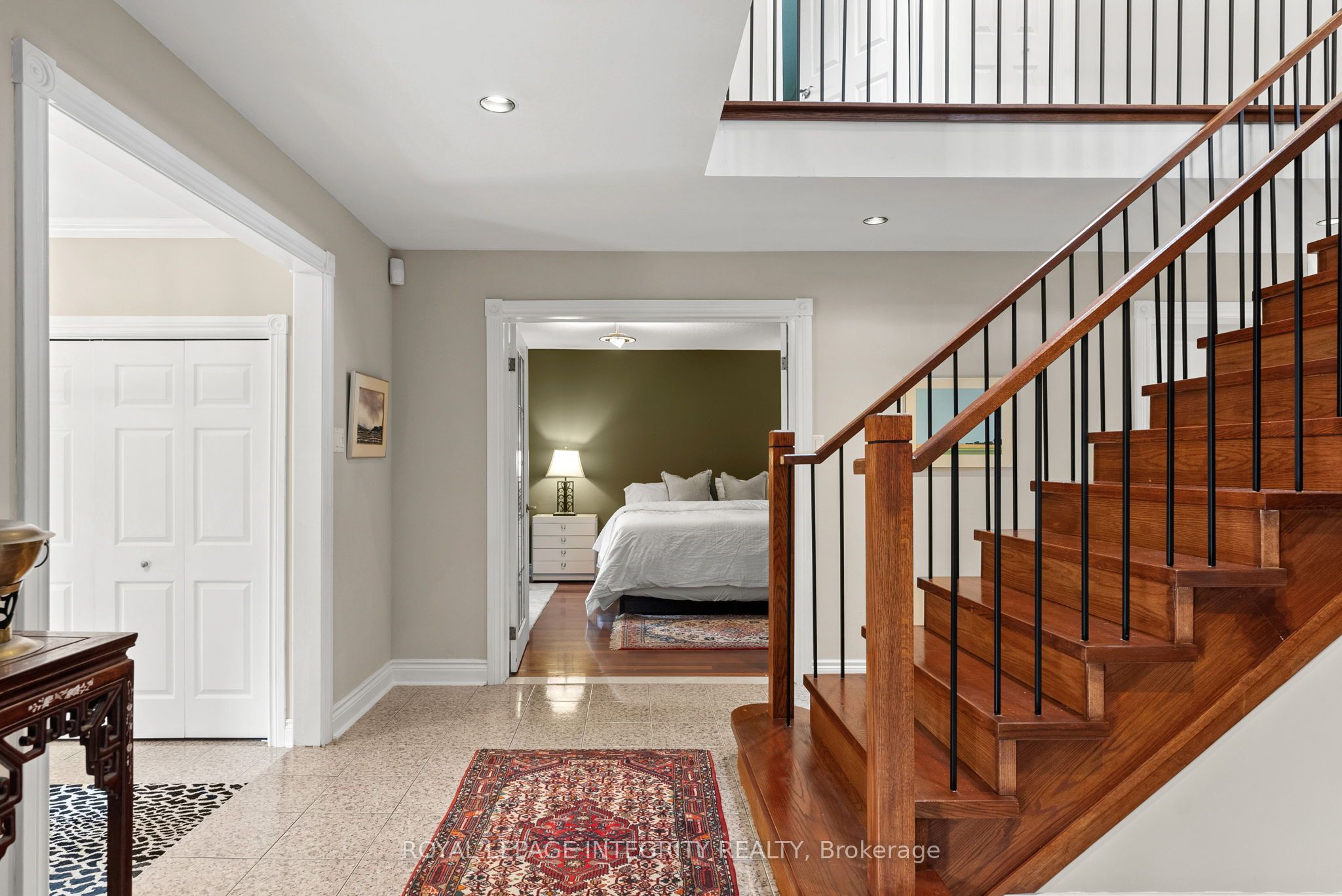 6 Marchbrook Circle Property Photo 17