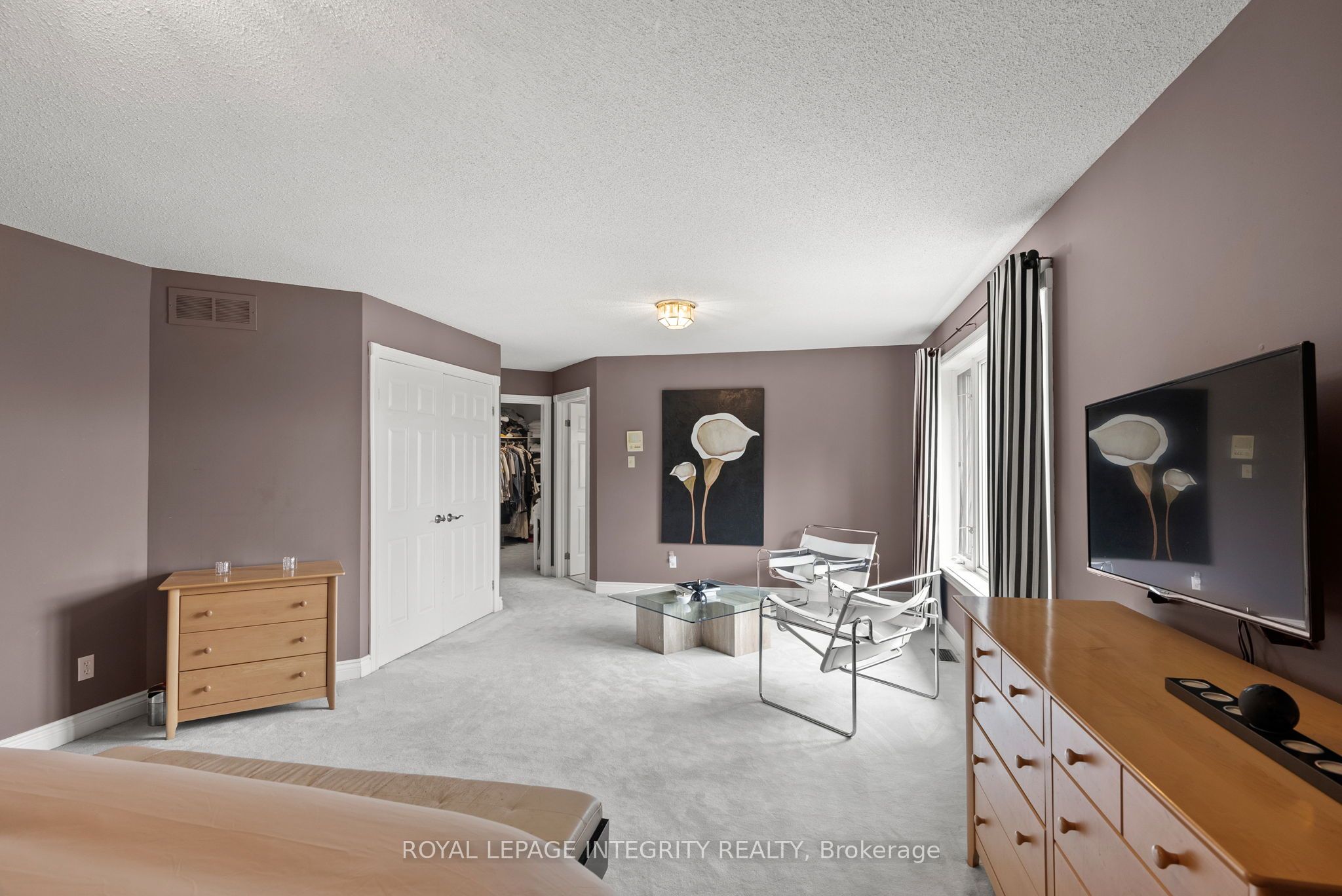6 Marchbrook Circle Property Photo 35