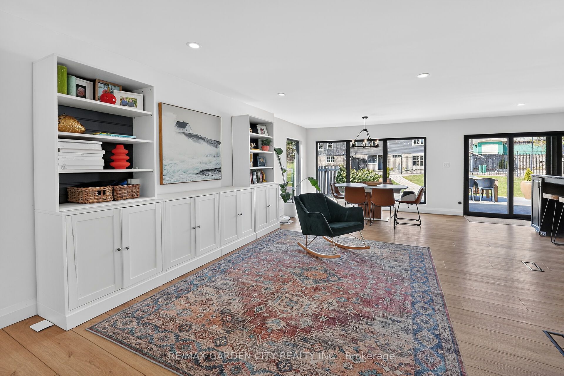 377 Canboro Road Property Photo 6