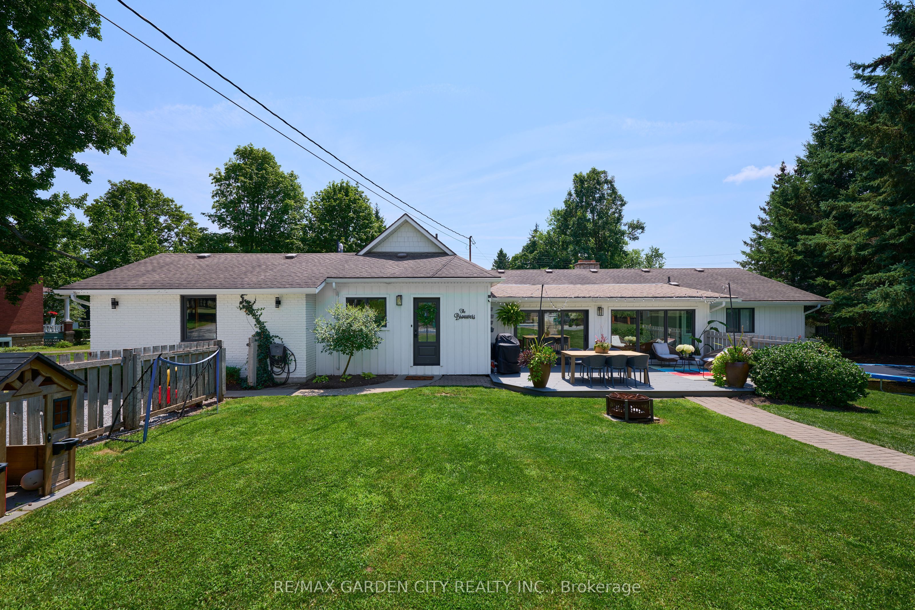 377 Canboro Road Property Photo 25