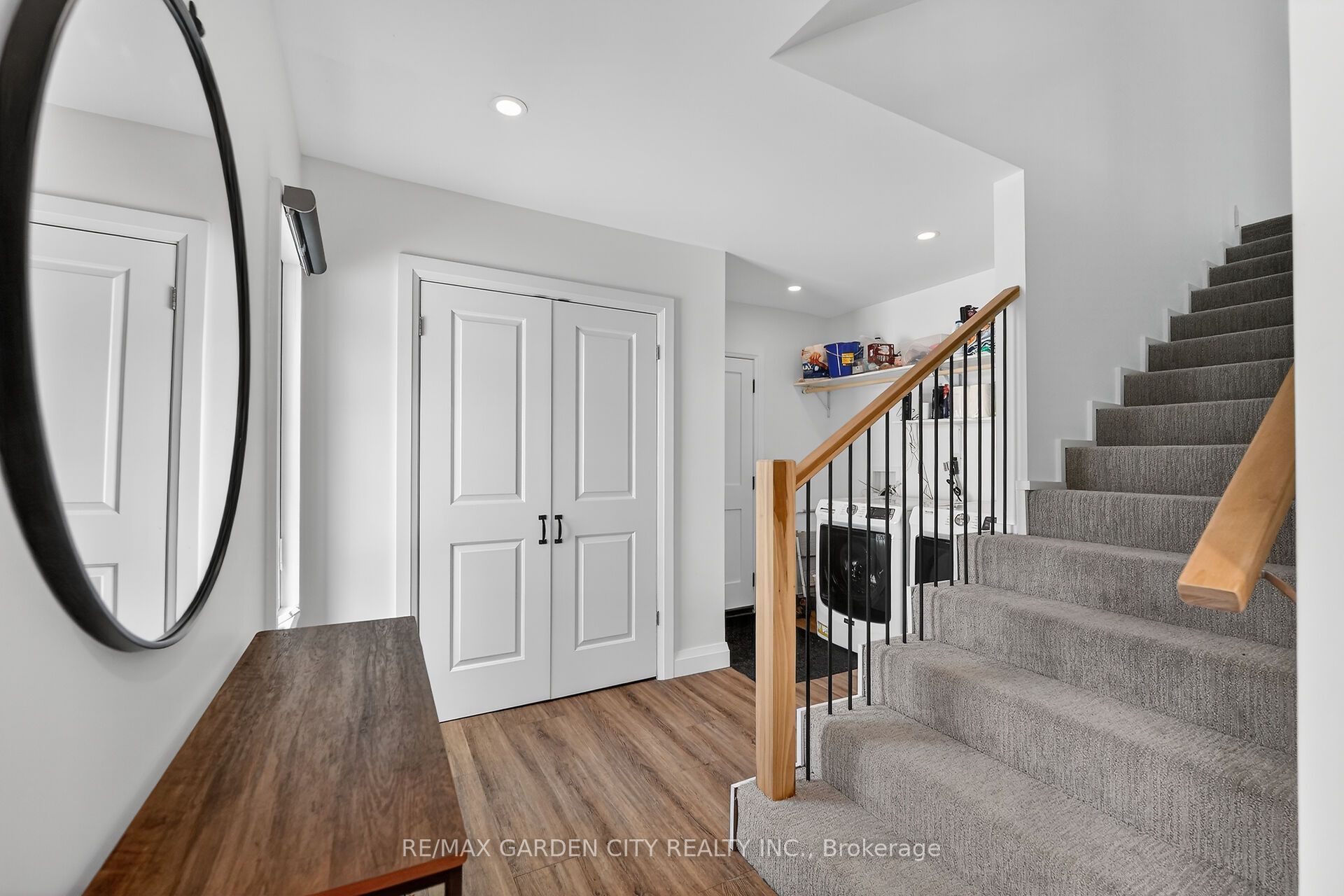 377 Canboro Road Property Photo 35