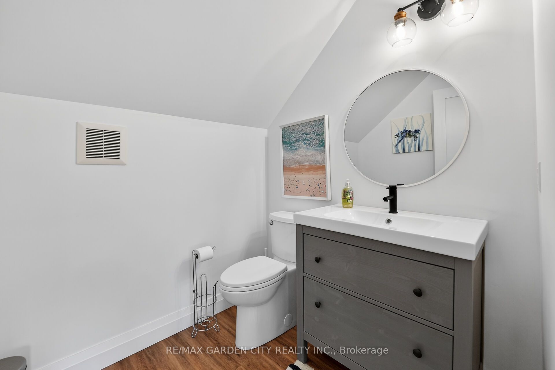 377 Canboro Road Property Photo 42