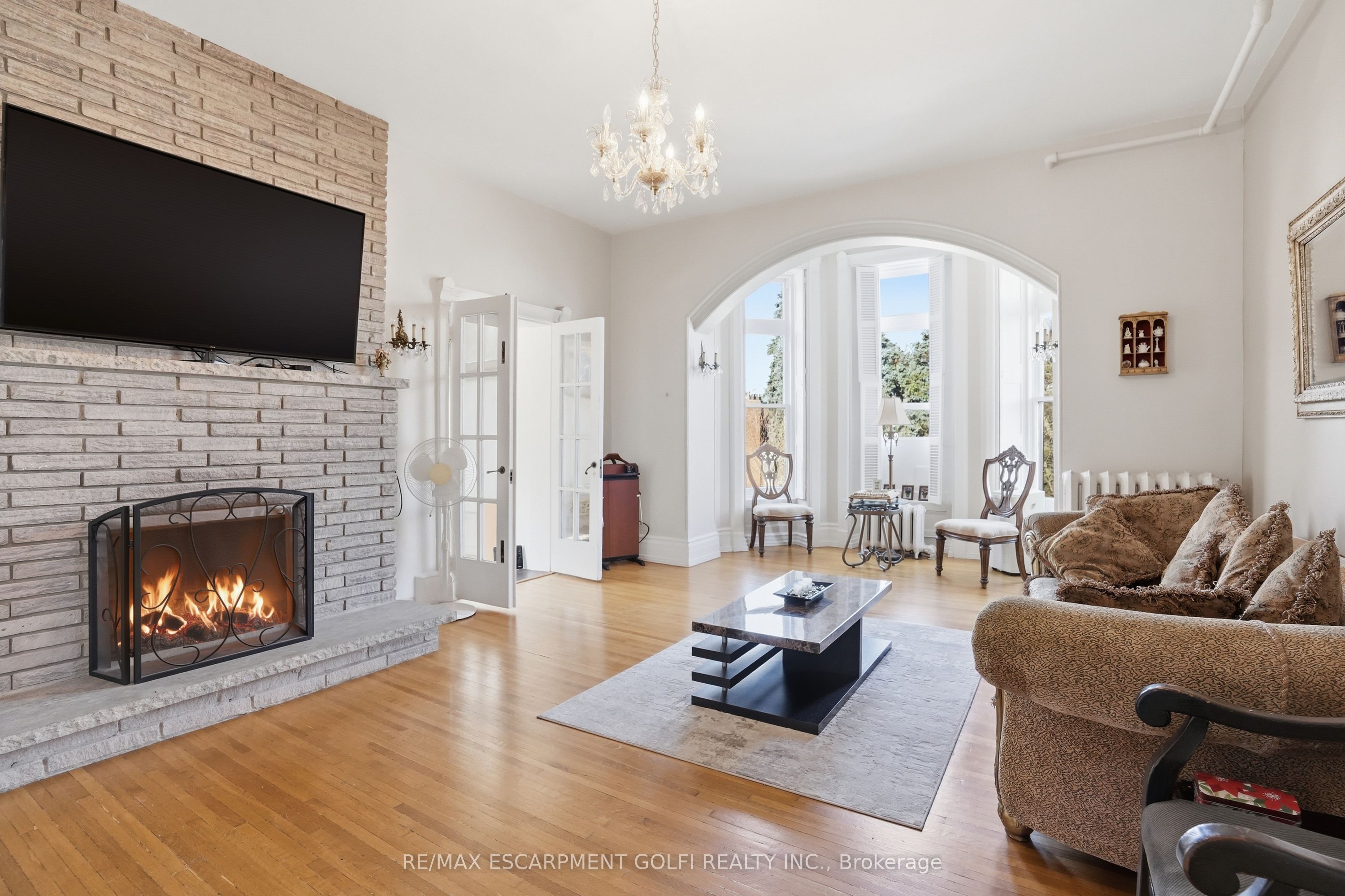 26 Ravenscliffe Avenue Property Photo 17