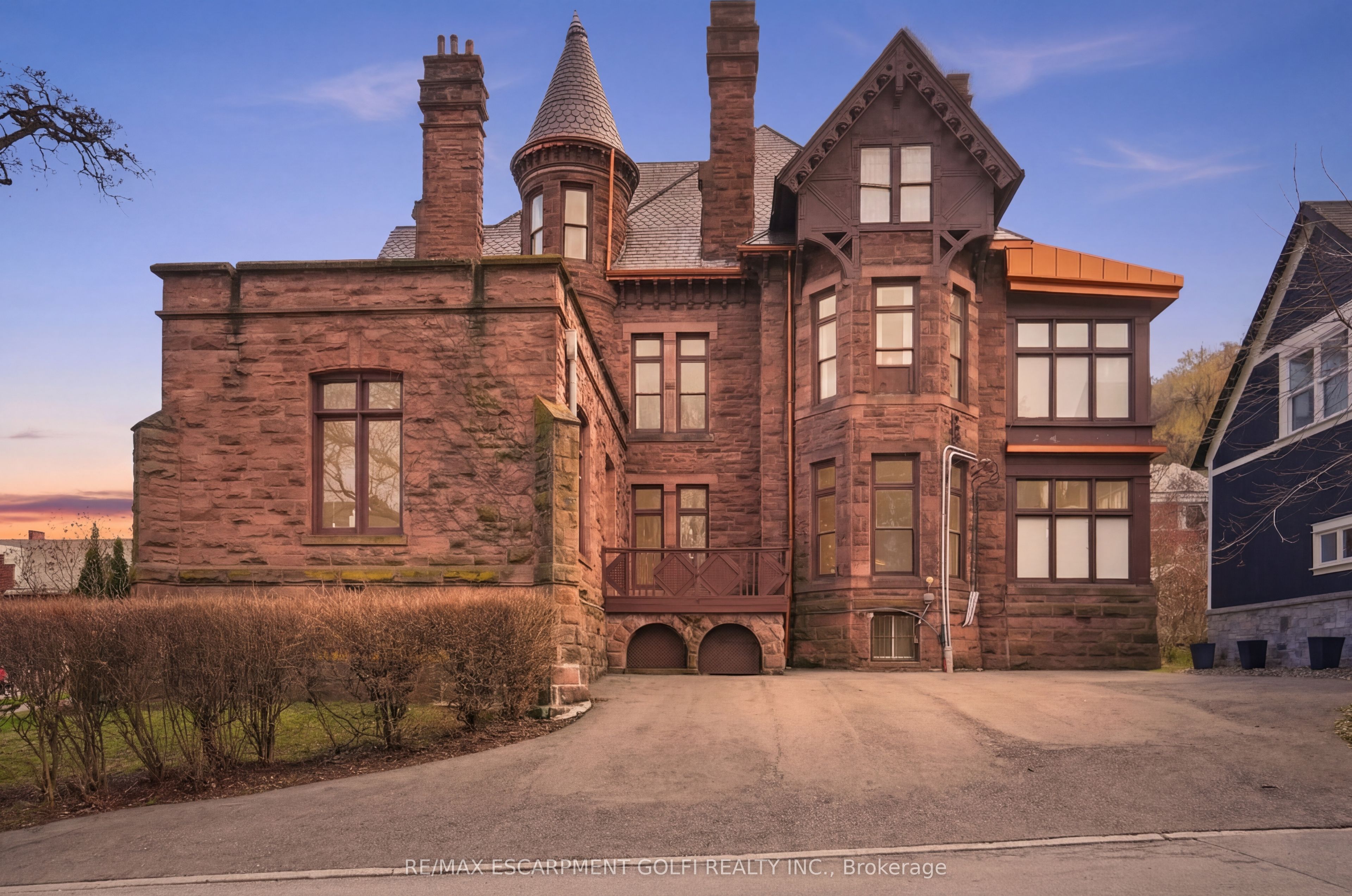 26 Ravenscliffe Avenue Property Photo 32