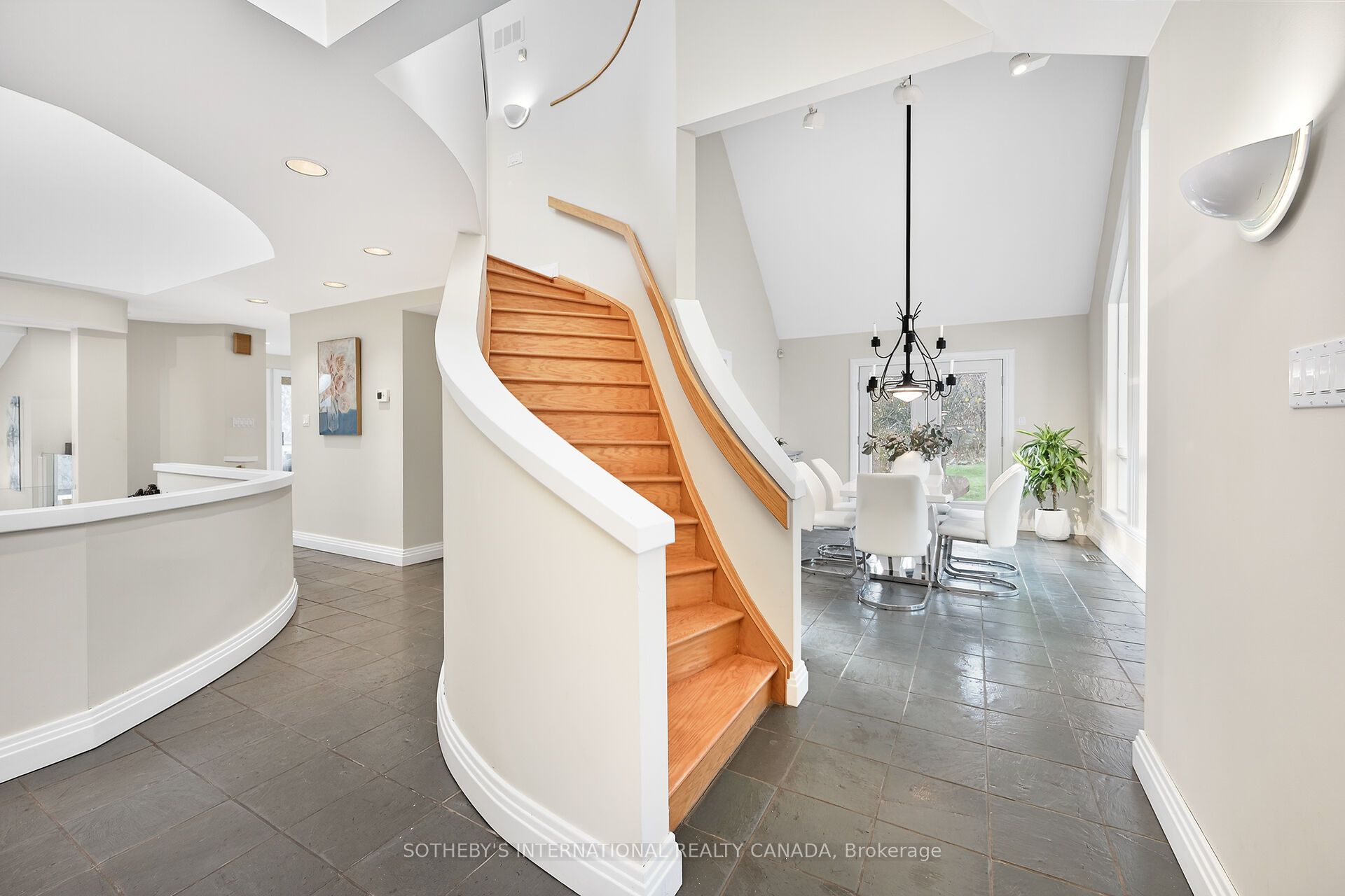 774 Old Dundas Road Property Photo 6