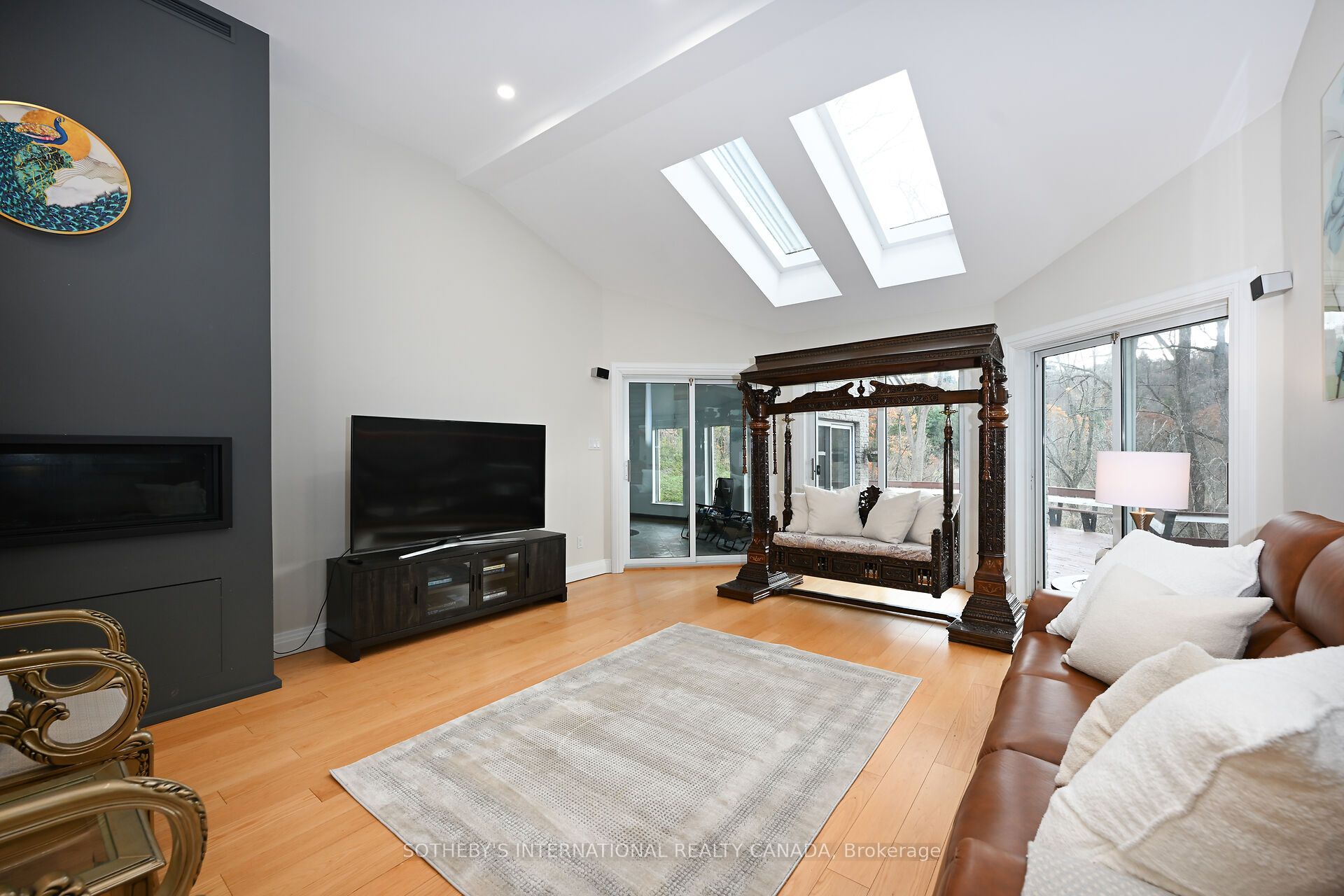 774 Old Dundas Road Property Photo 12