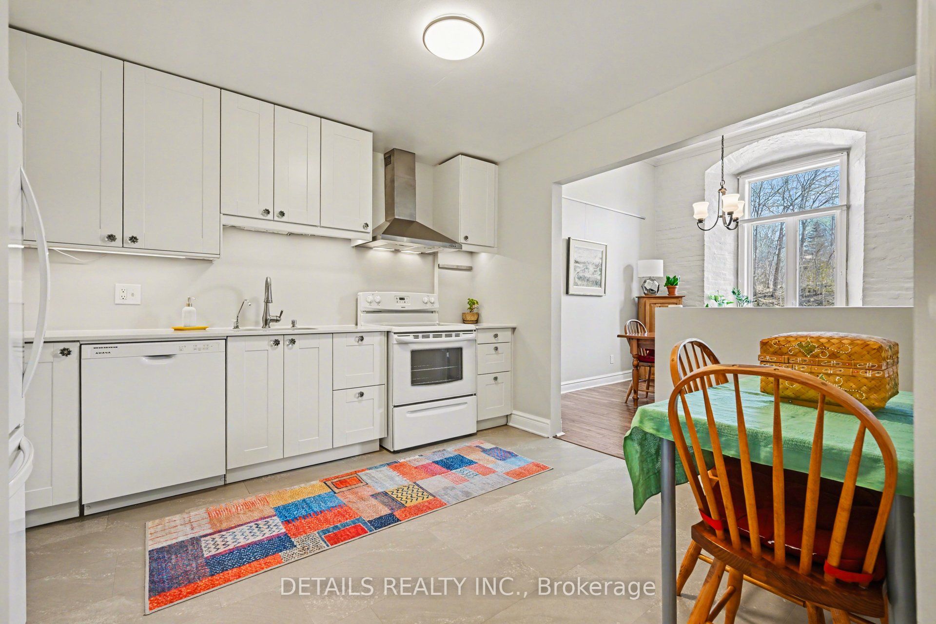 1 Rosamond Street E 311 Property Photo 5