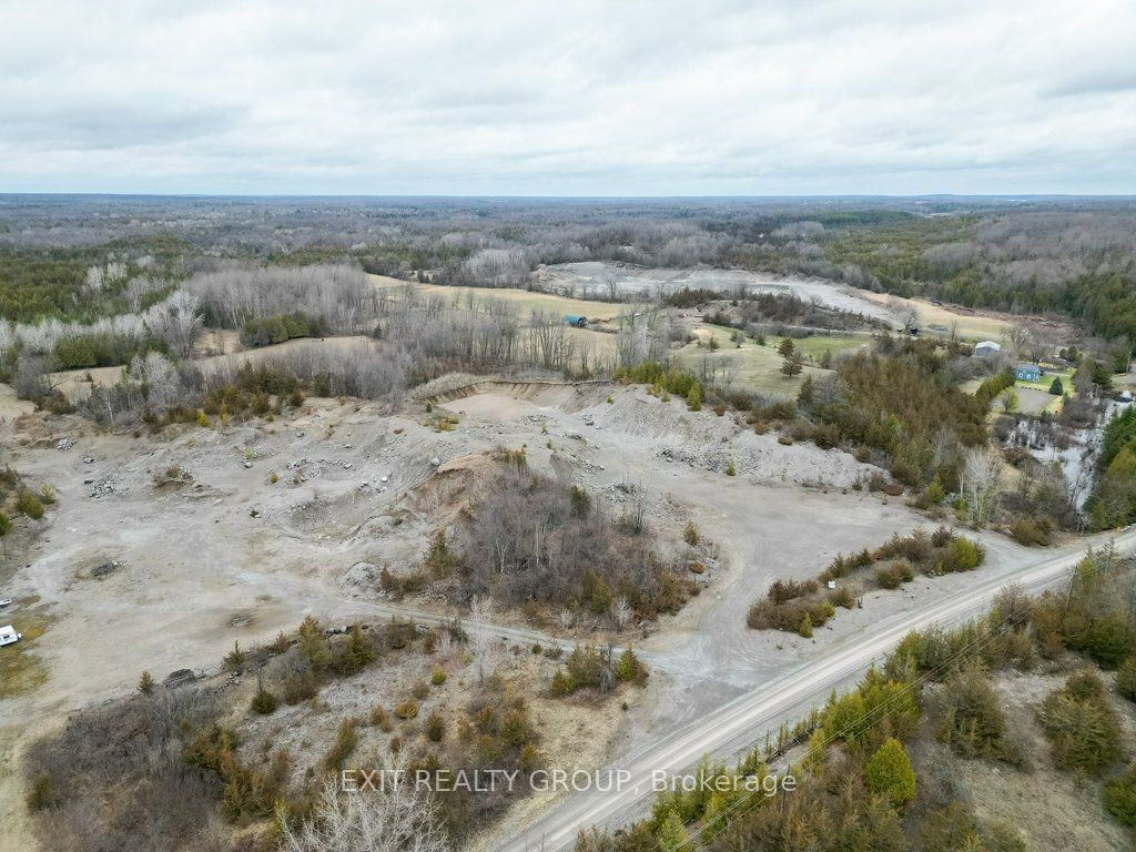 755 Naphan Road Property Photo 7