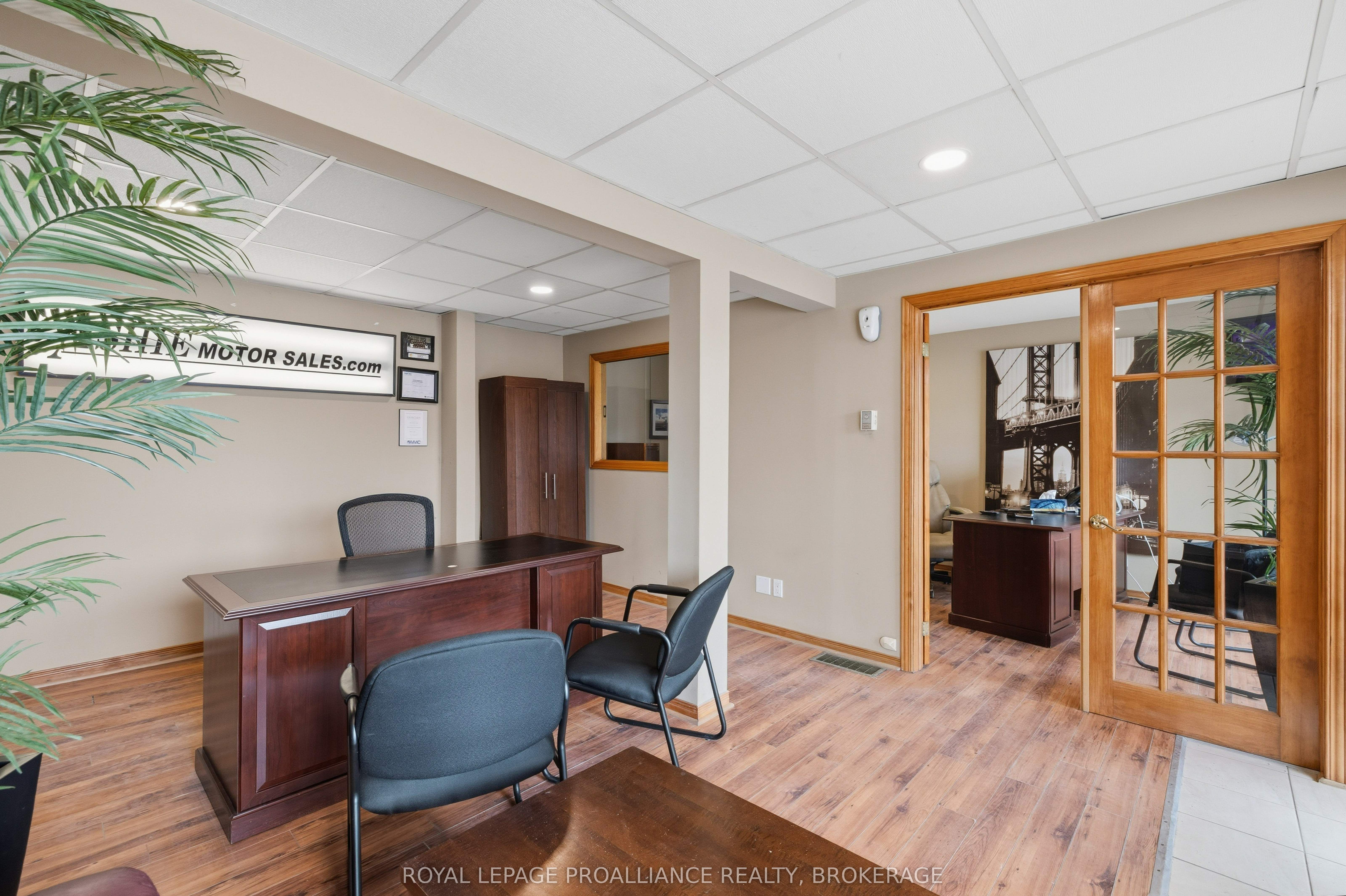 624 Princess Street Property Photo 6