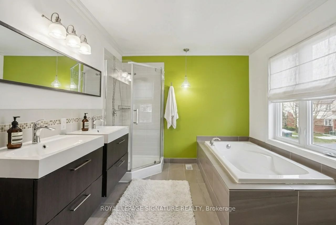129 Tapestry Drive Property Photo 12