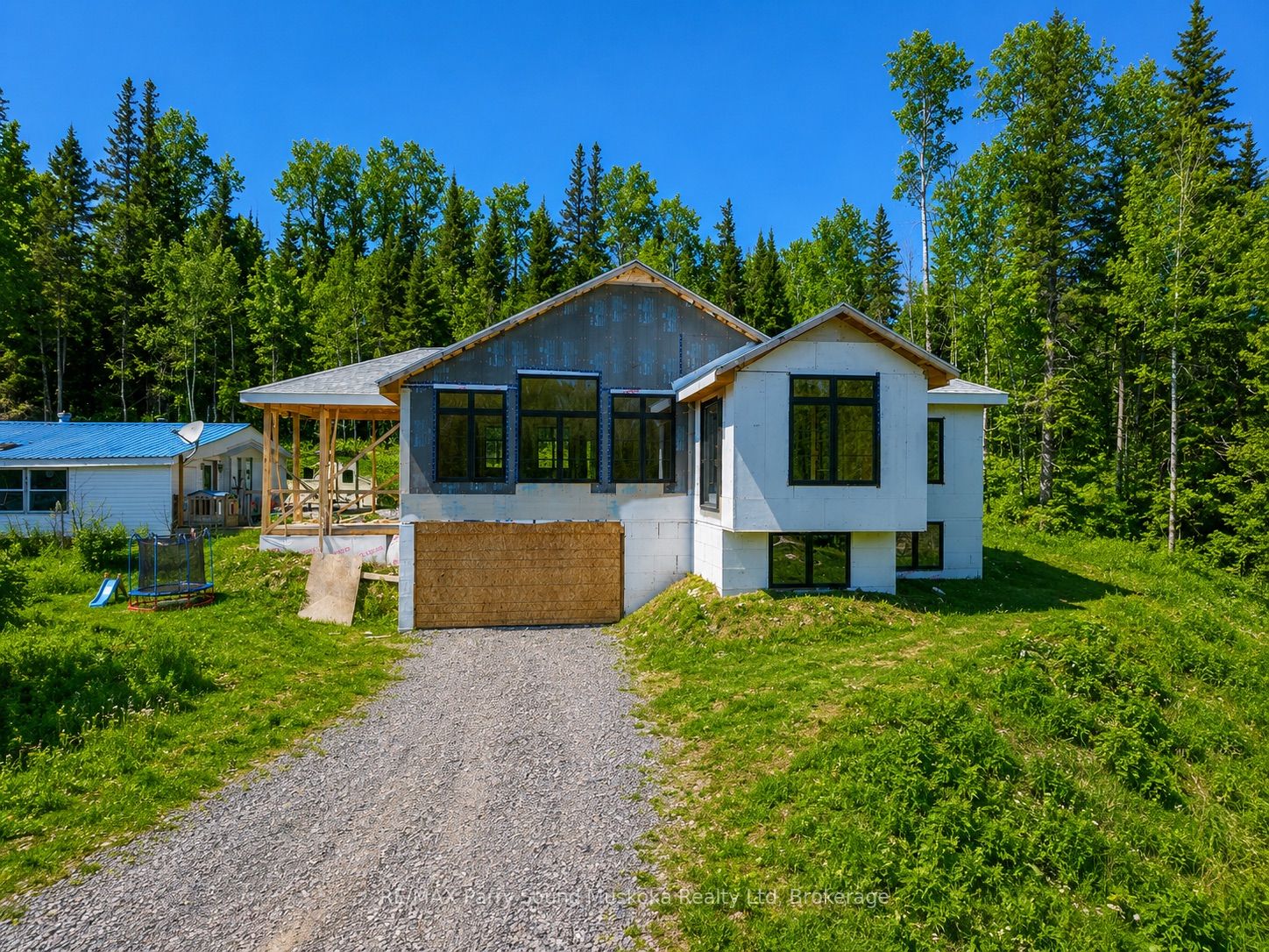 556 Highway 518 W Property Photo 2