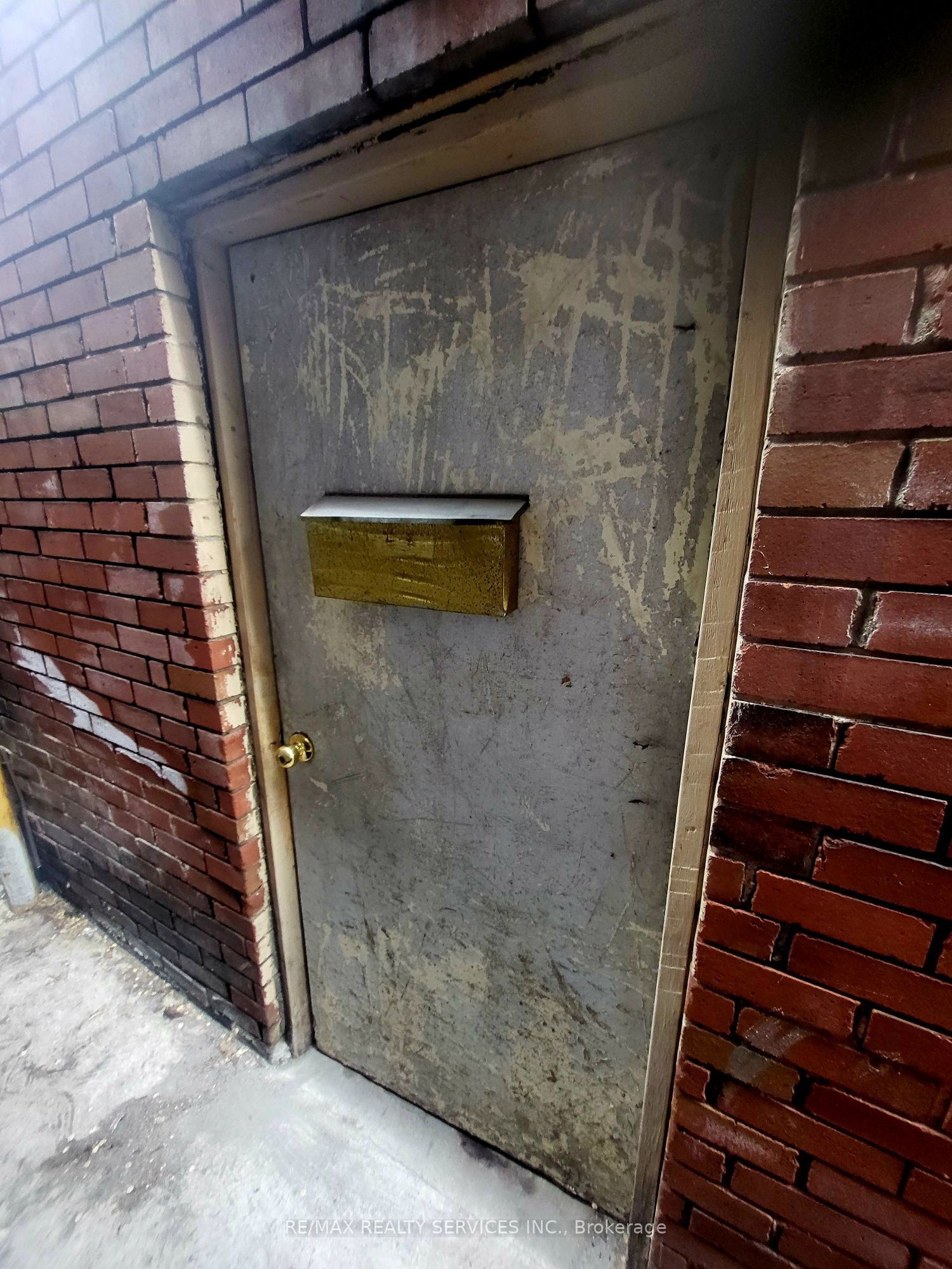197 Sherman Avenue N Property Photo 15