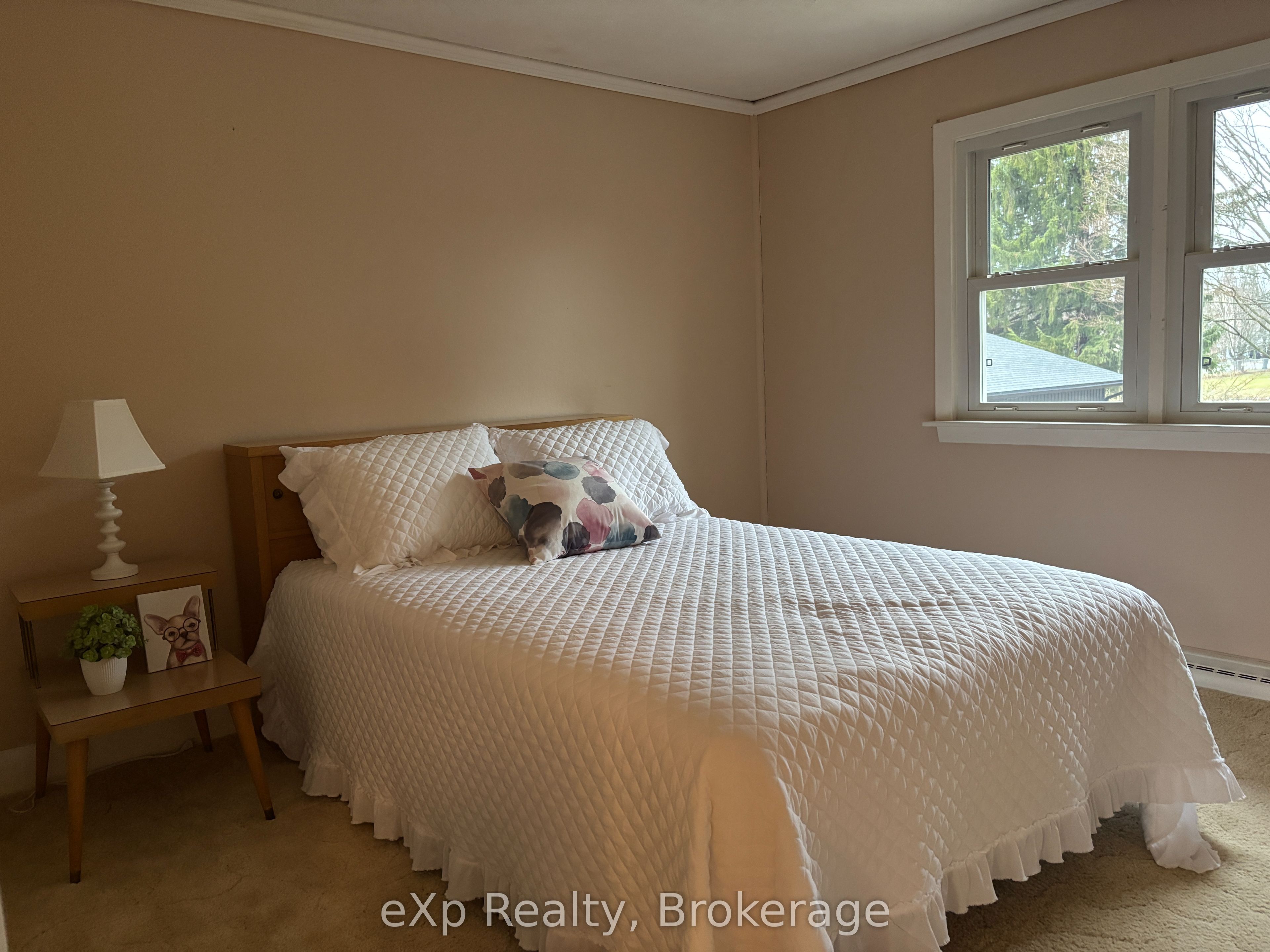 570 7th Street W Property Photo 10