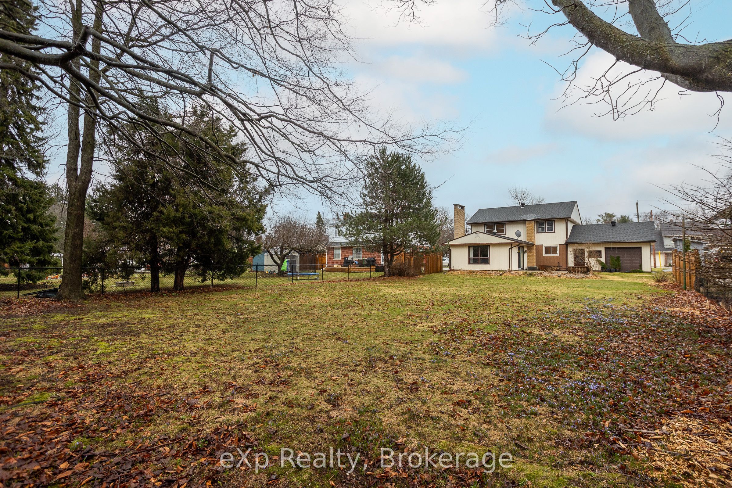 570 7th Street W Property Photo 17