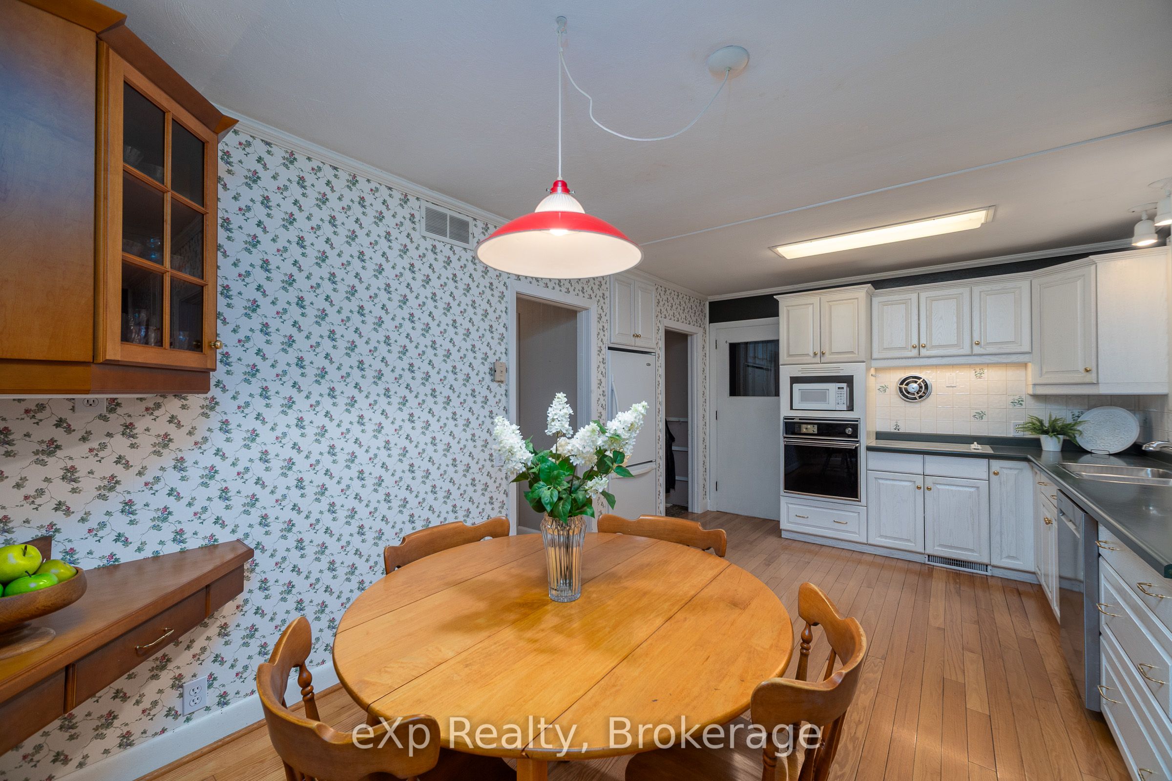 570 7th Street W Property Photo 25