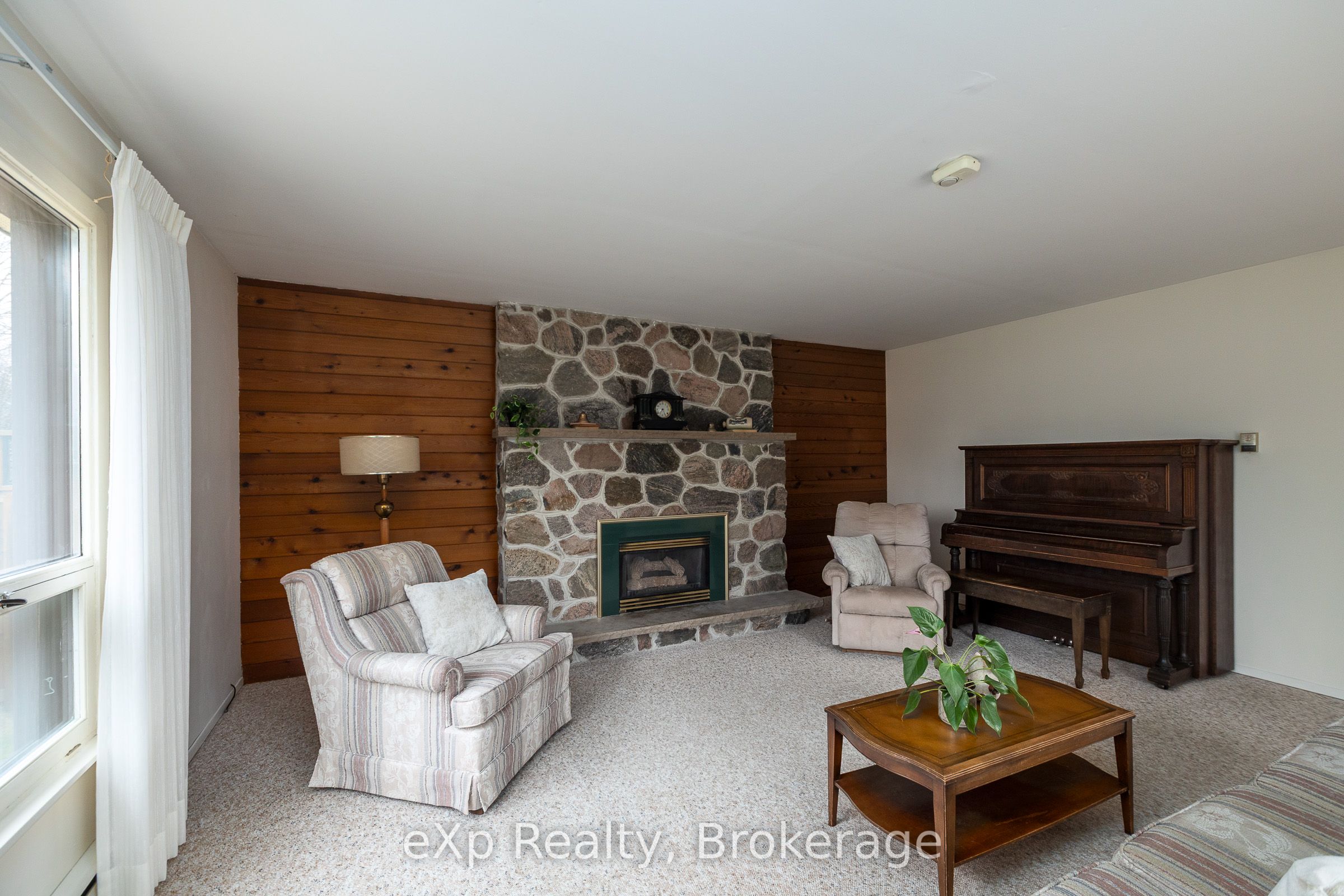 570 7th Street W Property Photo 31