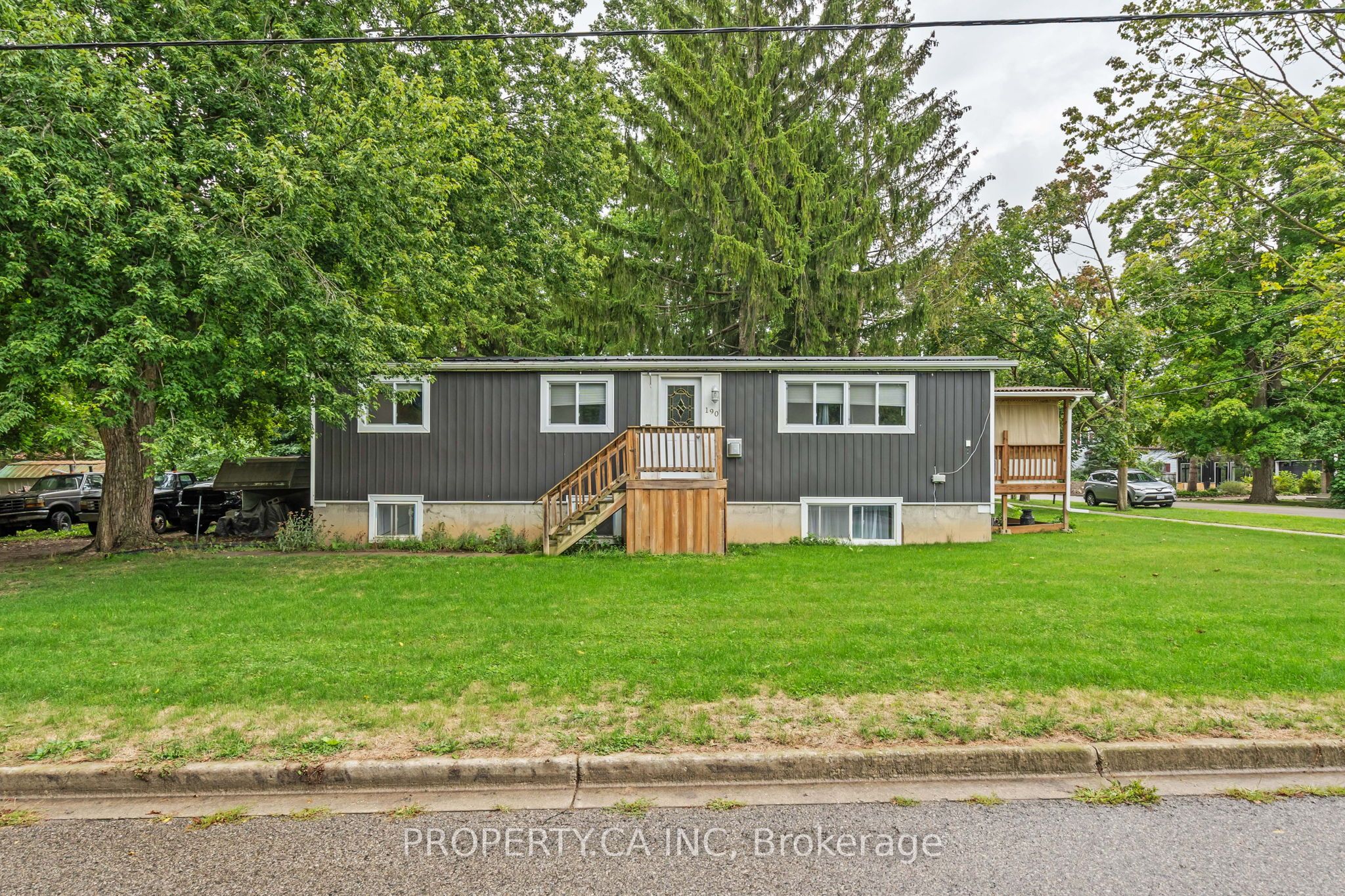190 Ann Street Property Photo 1