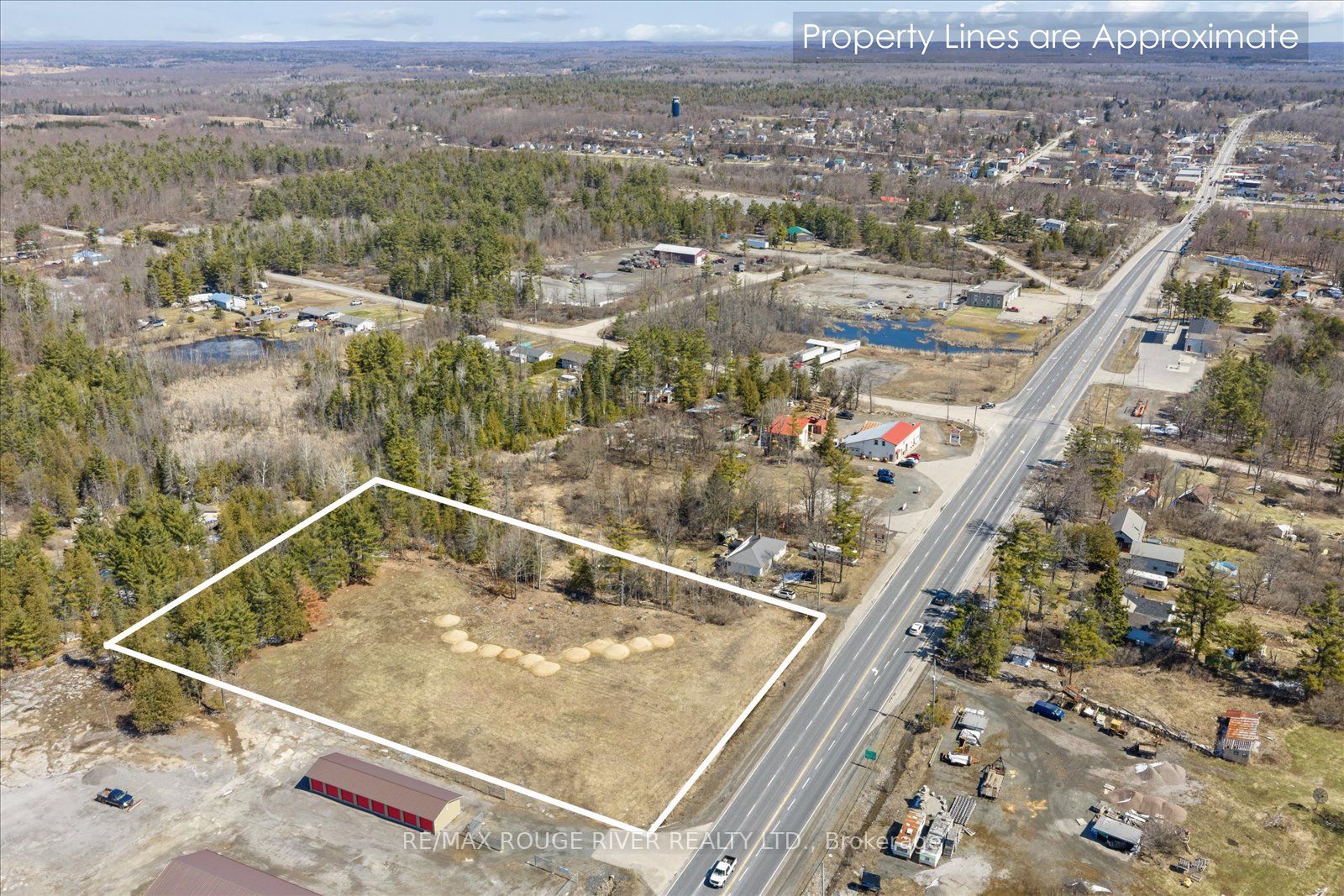 102379b Highway 7 Property Photo 3