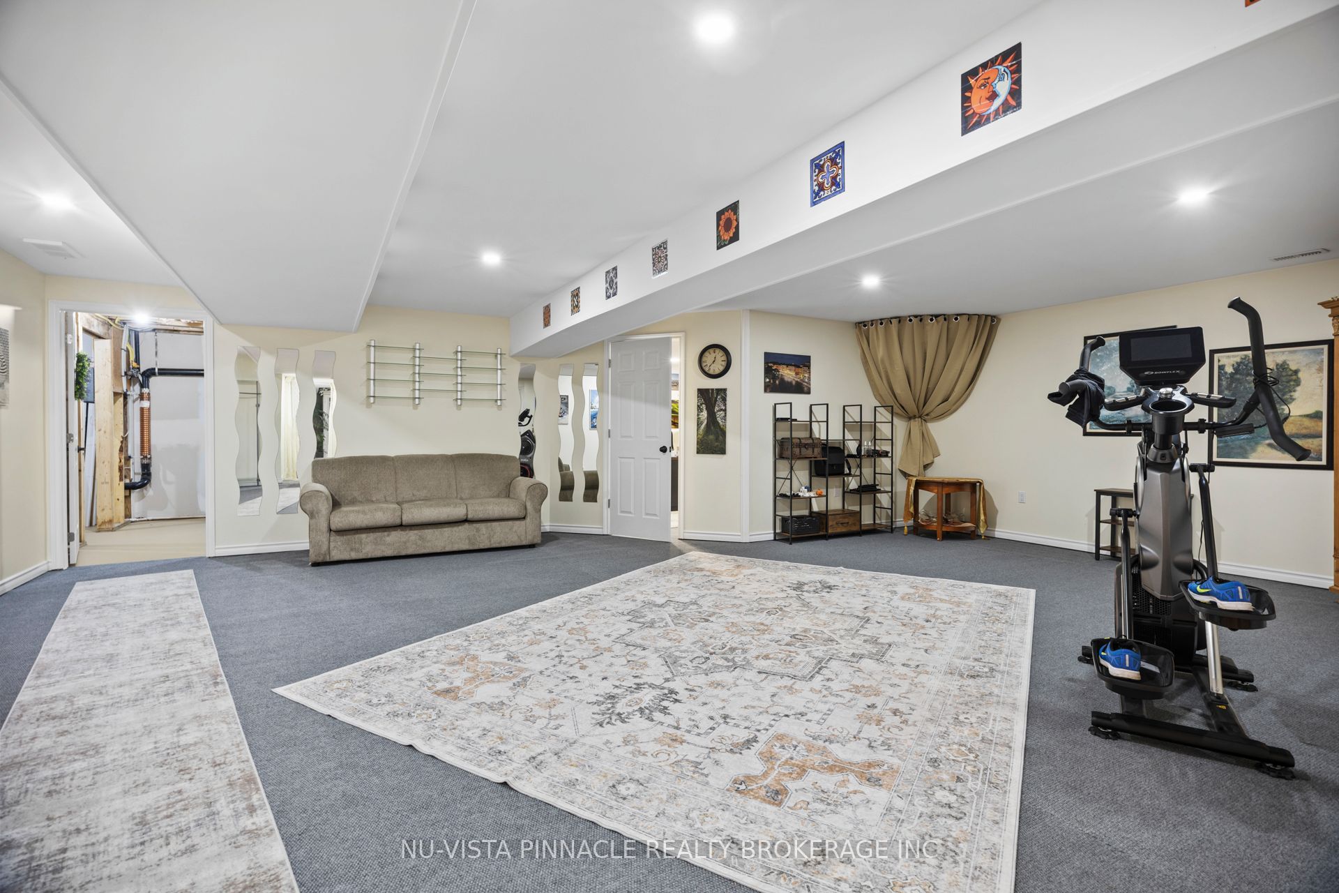 3864 St Clair Parkway Property Photo 25