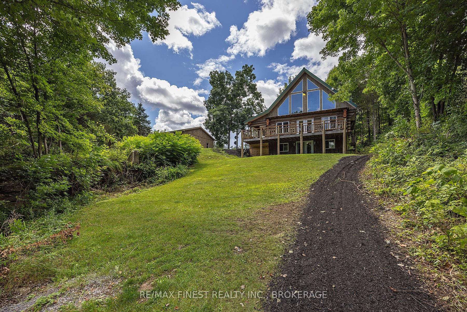 7679 Perth Road Property Photo 14