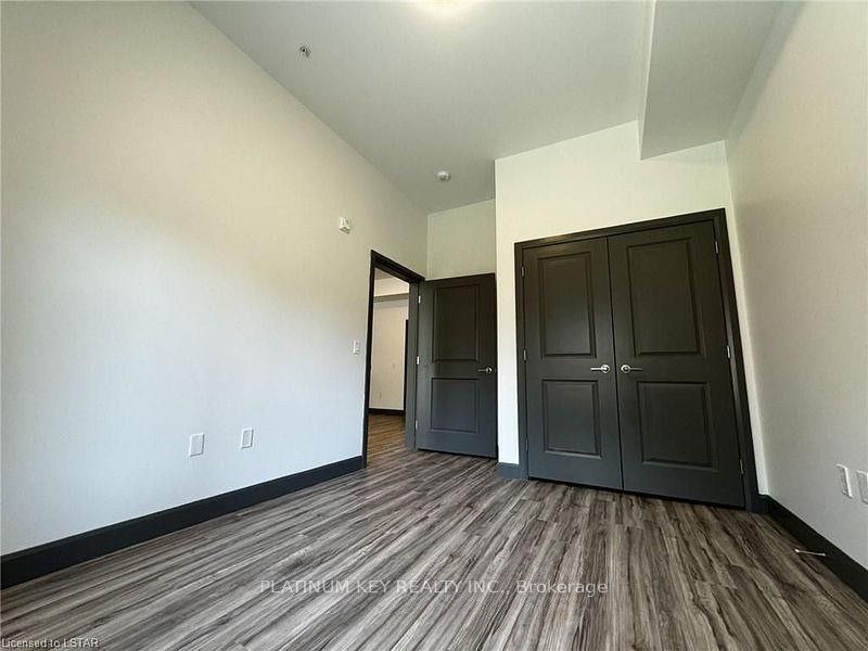 22645 Adelaide Road 207 Property Photo 5