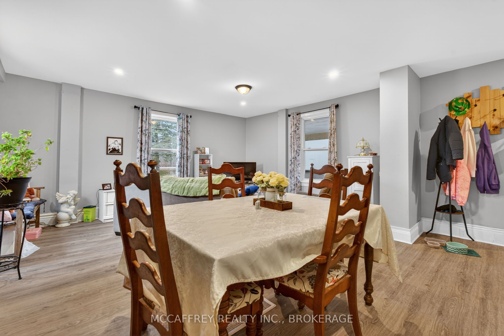 5 Railway Street Property Photo 6