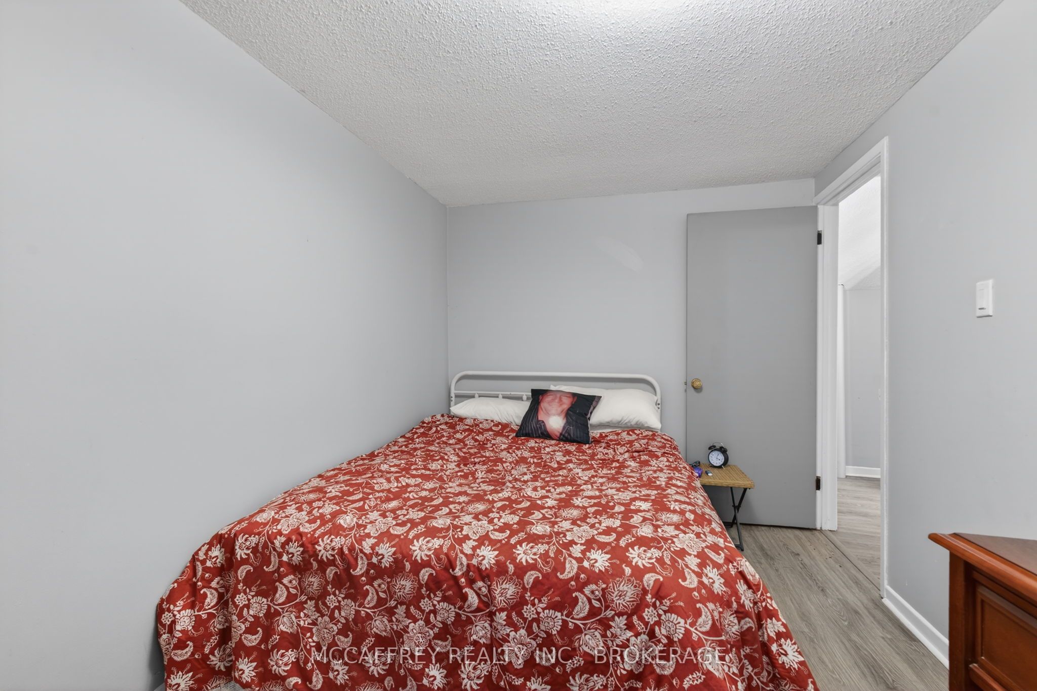 5 Railway Street Property Photo 17