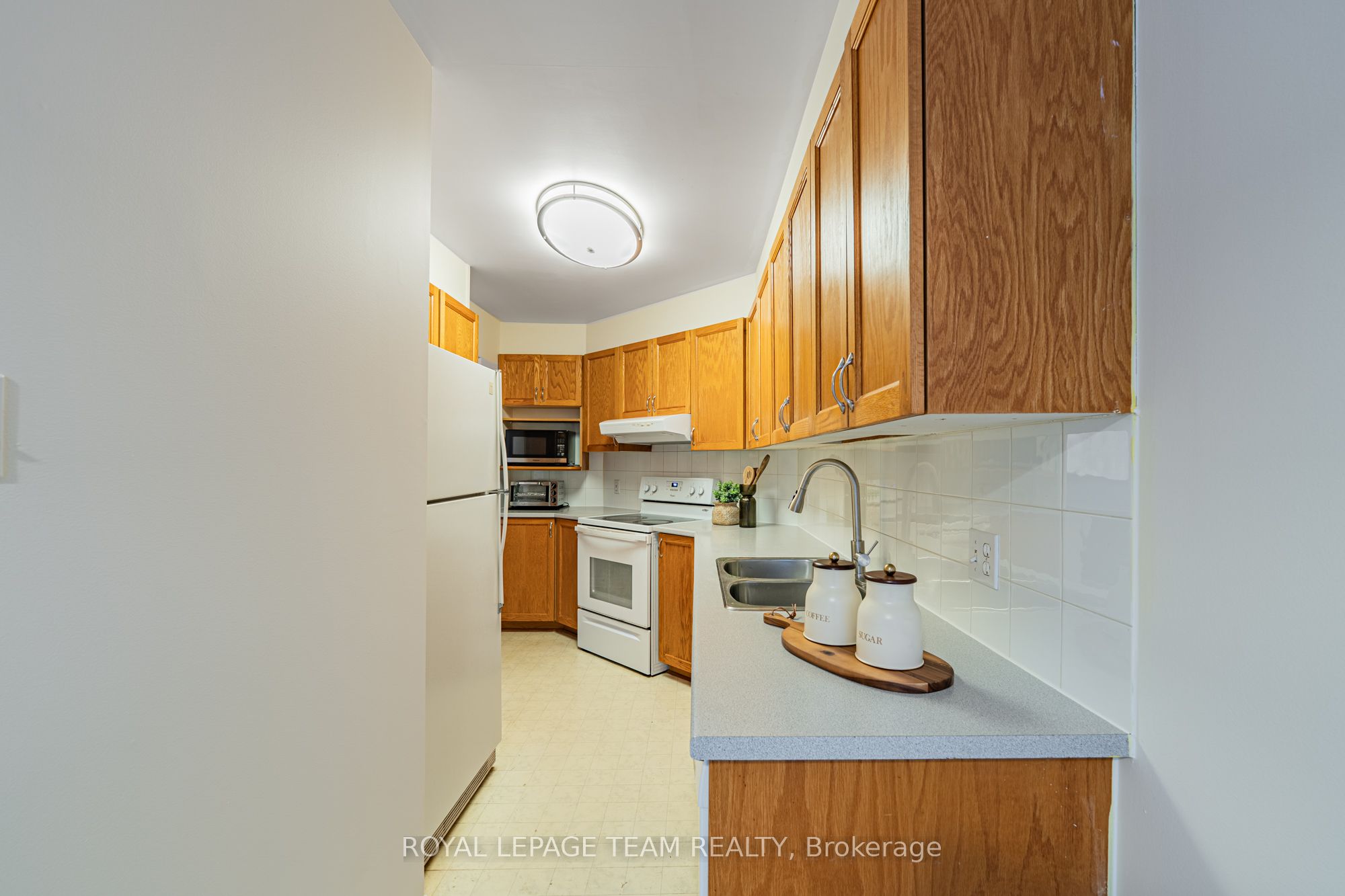 1615 Locksley Lane Property Photo 23