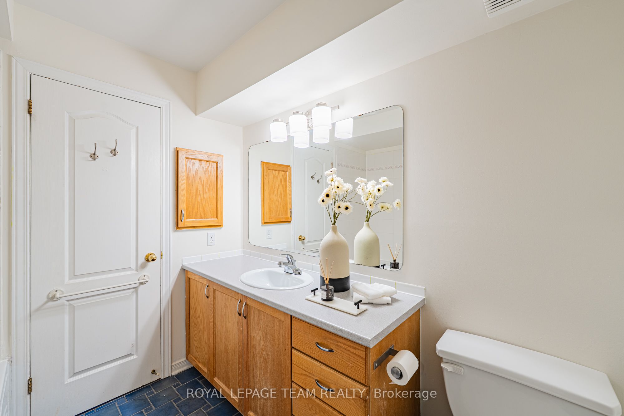 1615 Locksley Lane Property Photo 33