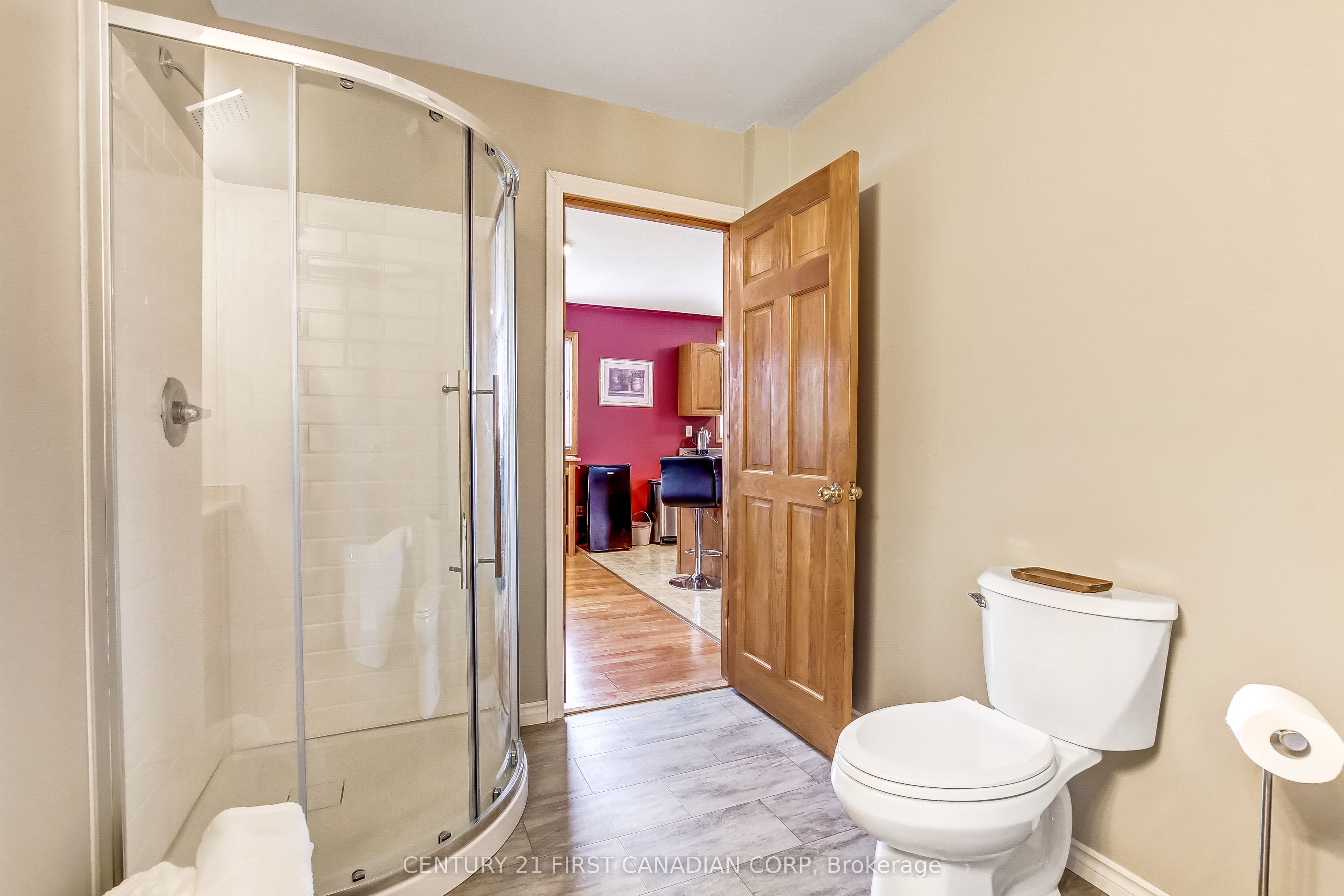 114 Connaught Avenue Property Photo 14