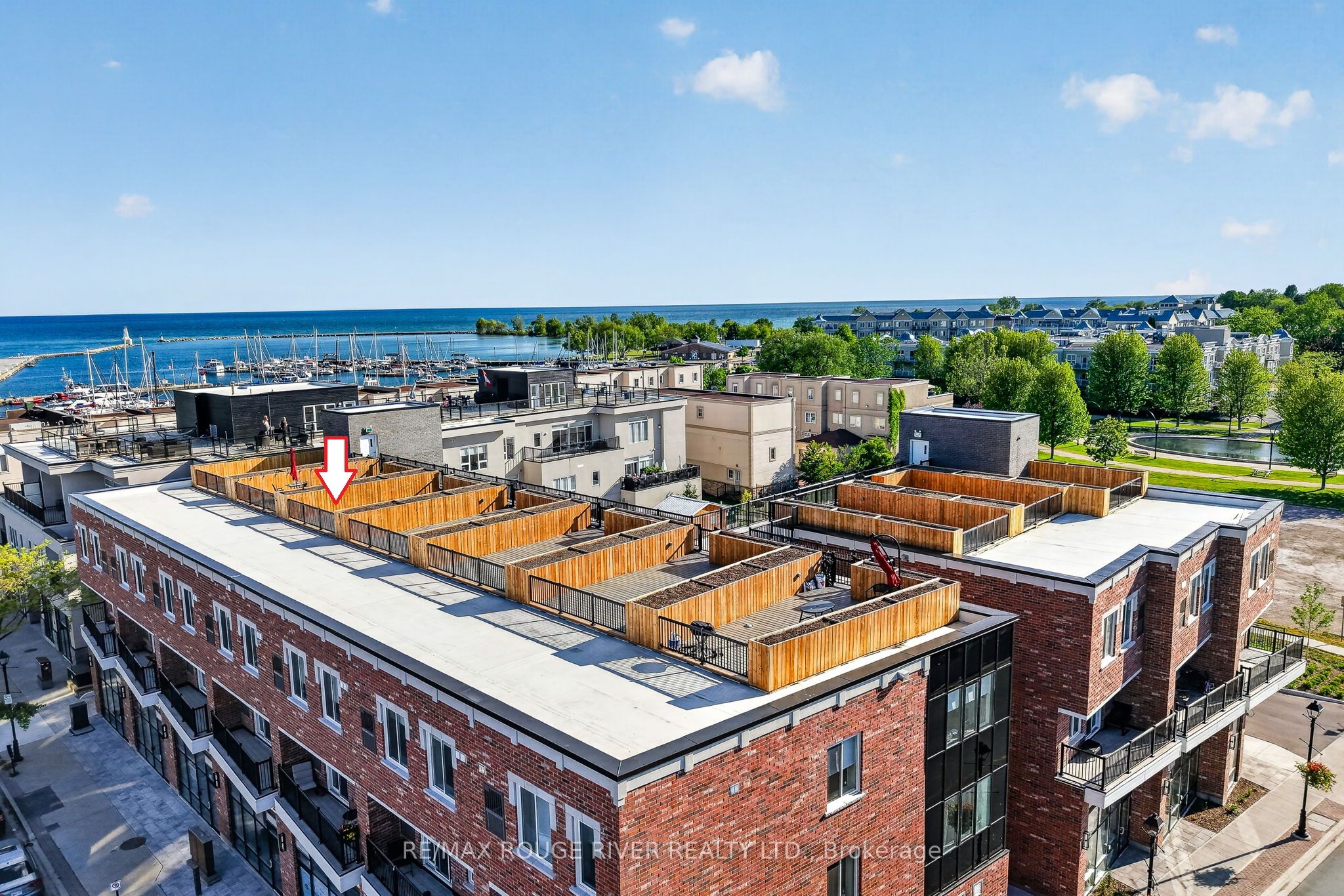185 Division Street 108 Property Photo 5