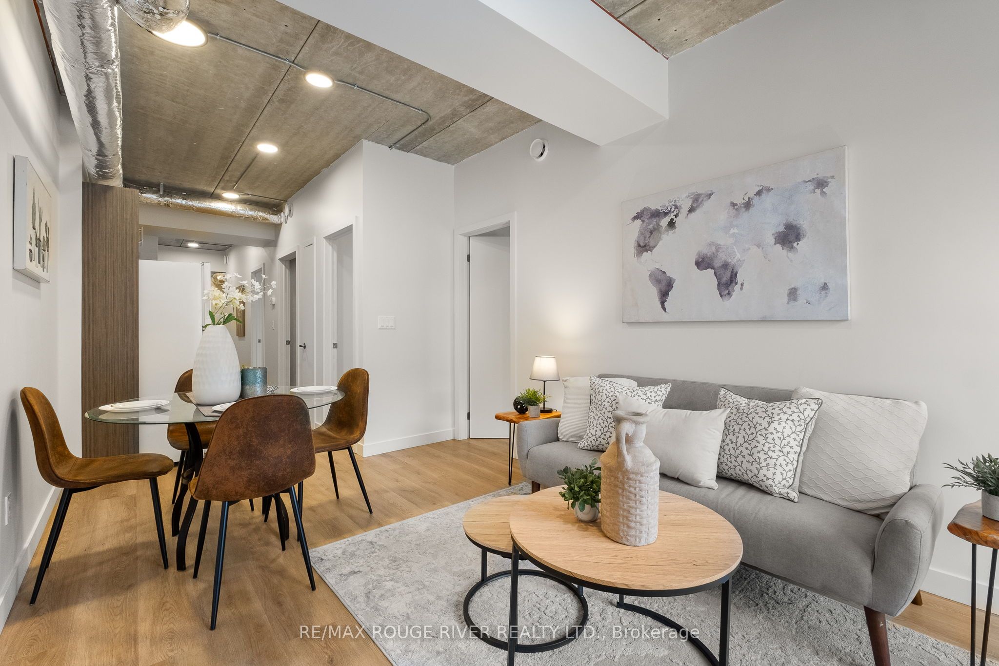 185 Division Street 108 Property Photo 23