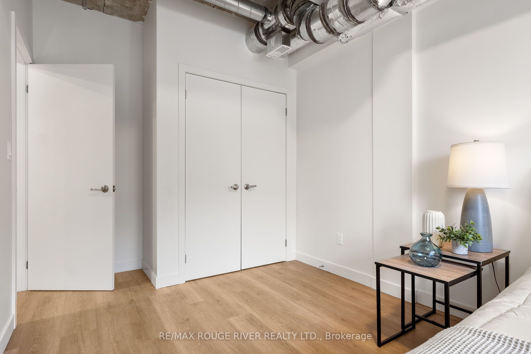185 Division Street 108 Property Photo 32