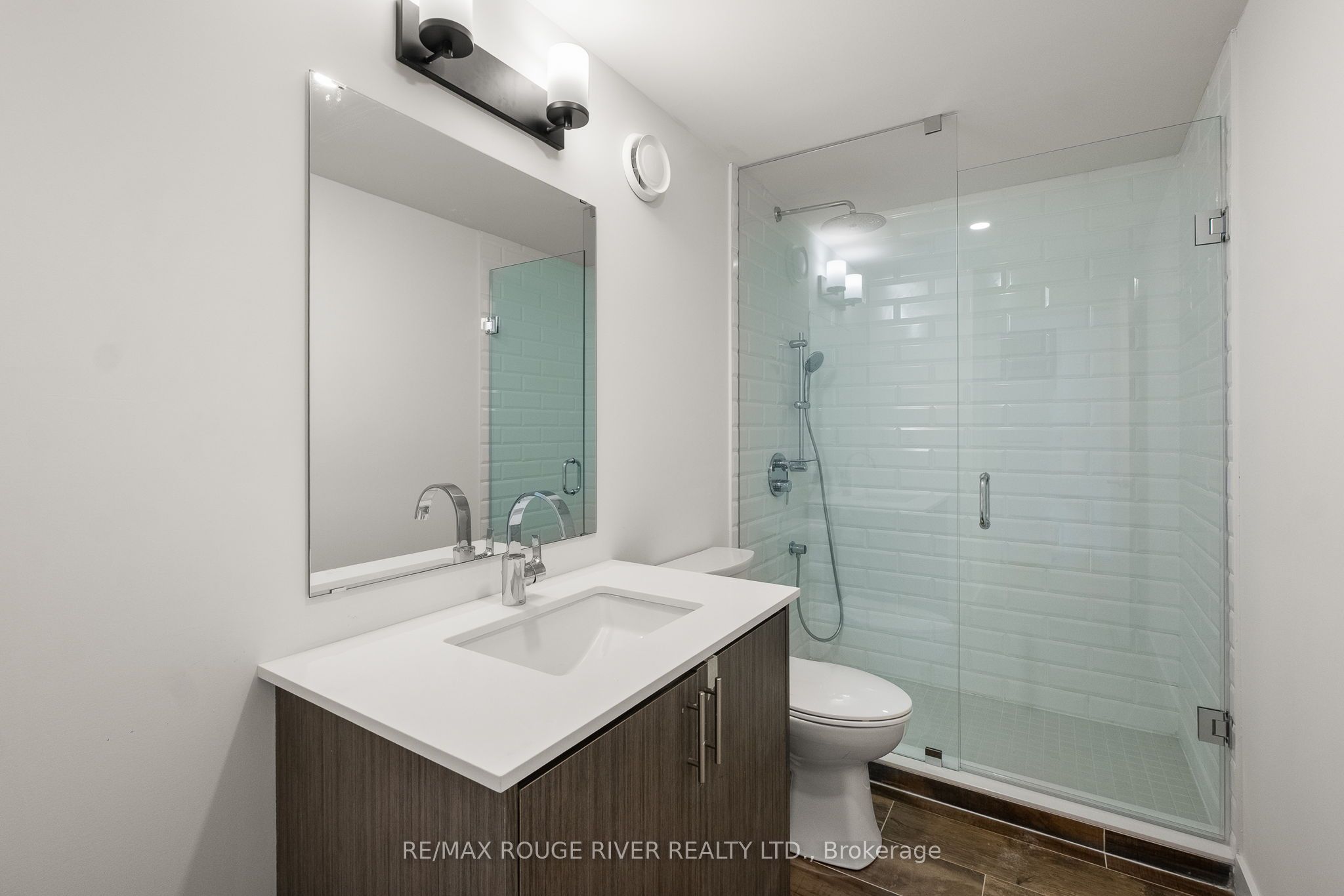 185 Division Street 108 Property Photo 39