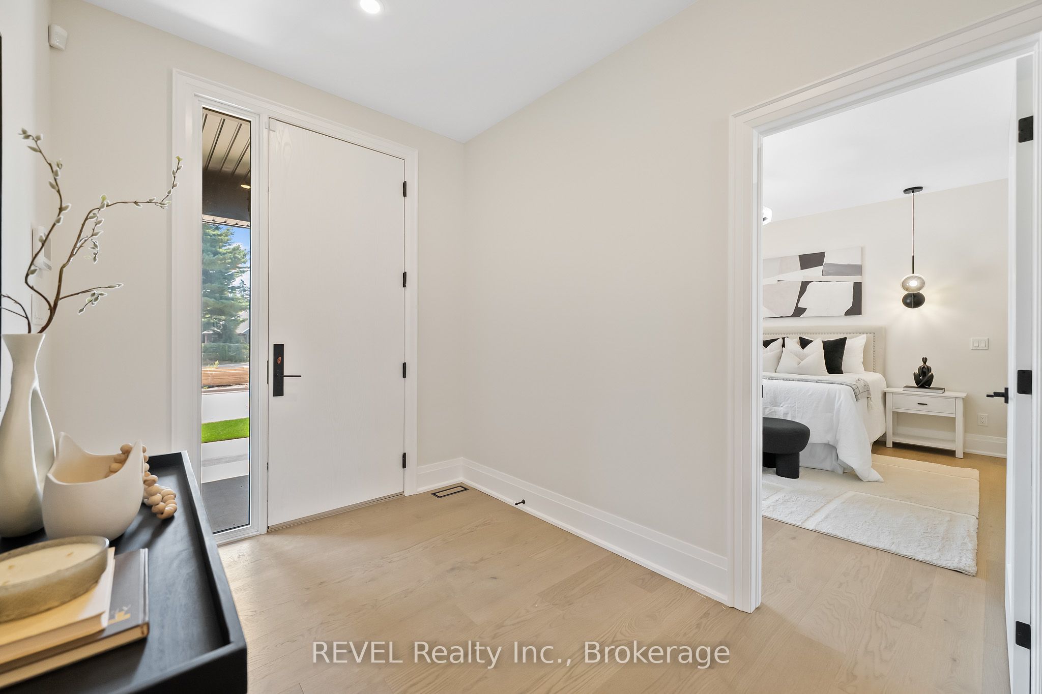 8 Accursi Crescent Property Photo 6