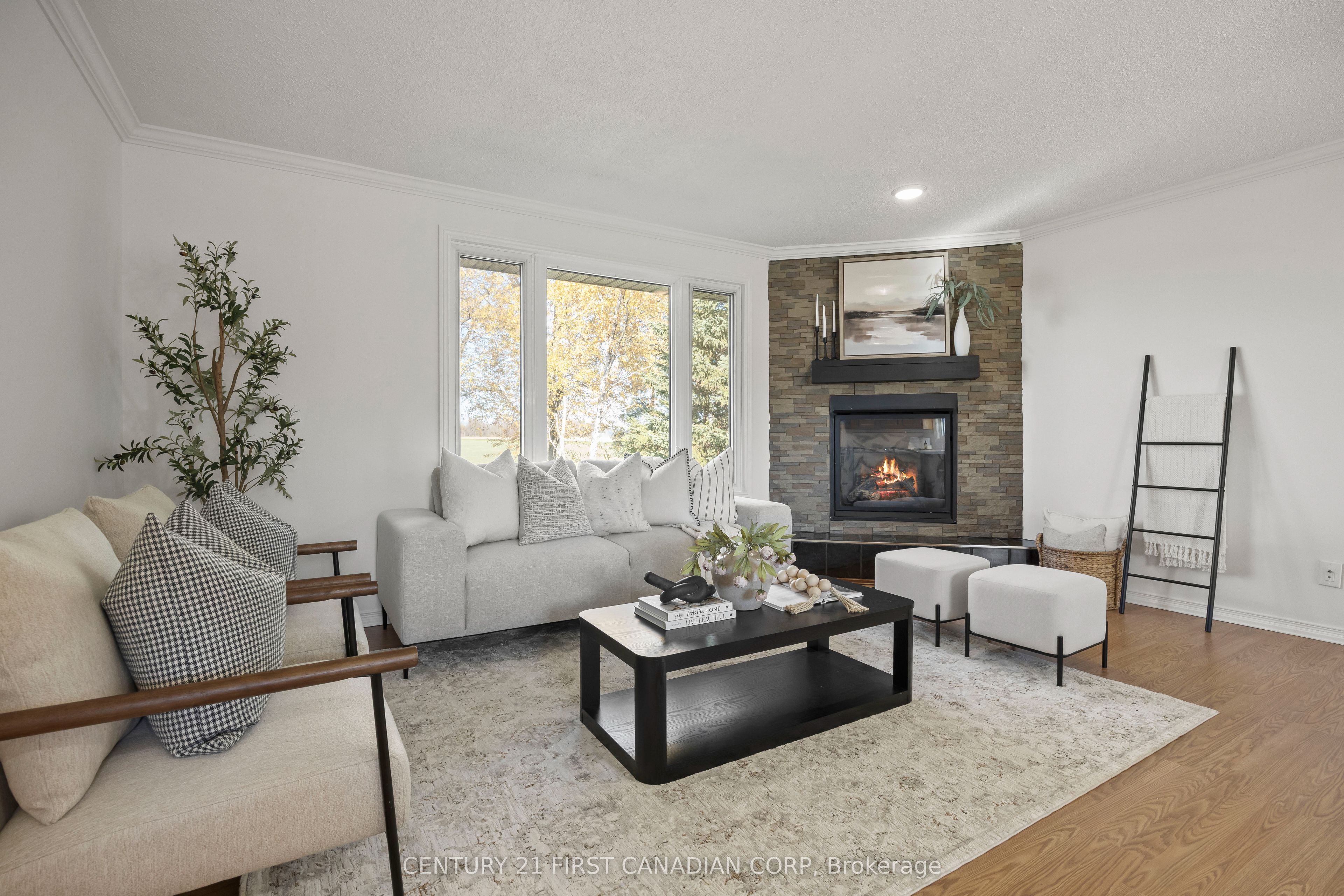 70986 B Line Property Photo 12
