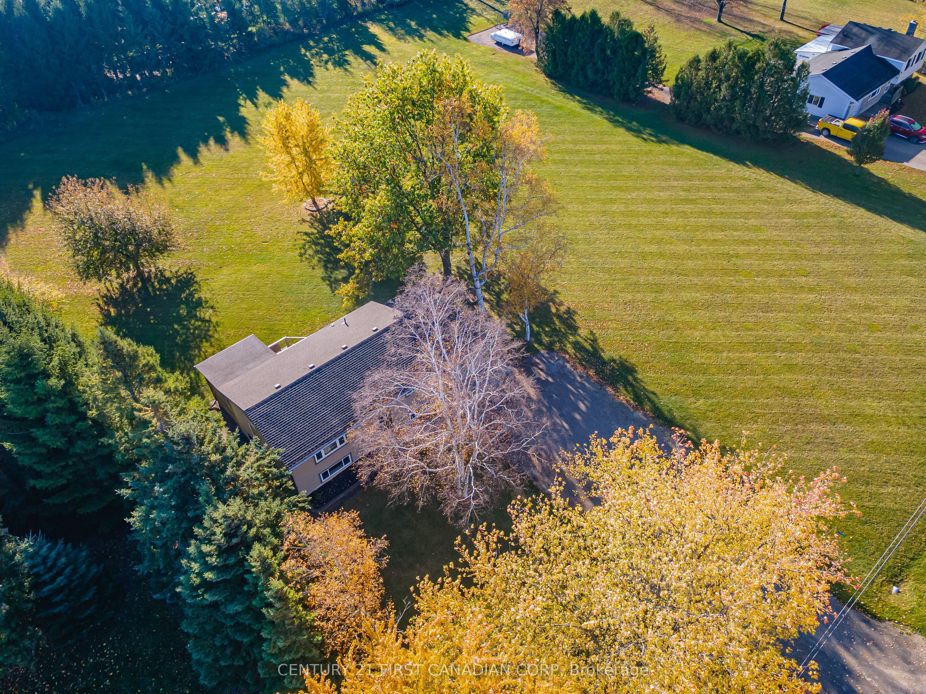 70986 B Line Property Photo 44