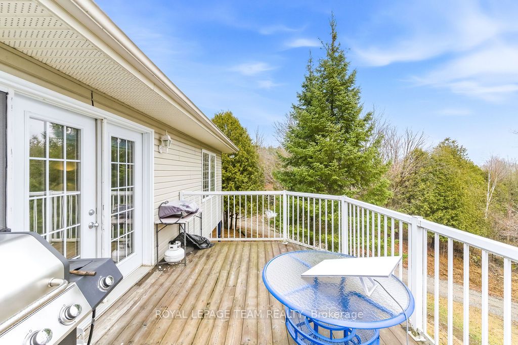 5195 Mcdonald's Corners Road Property Photo 19