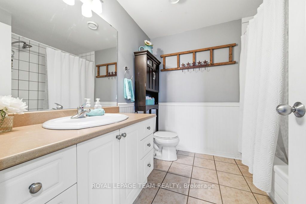 5195 Mcdonald's Corners Road Property Photo 25