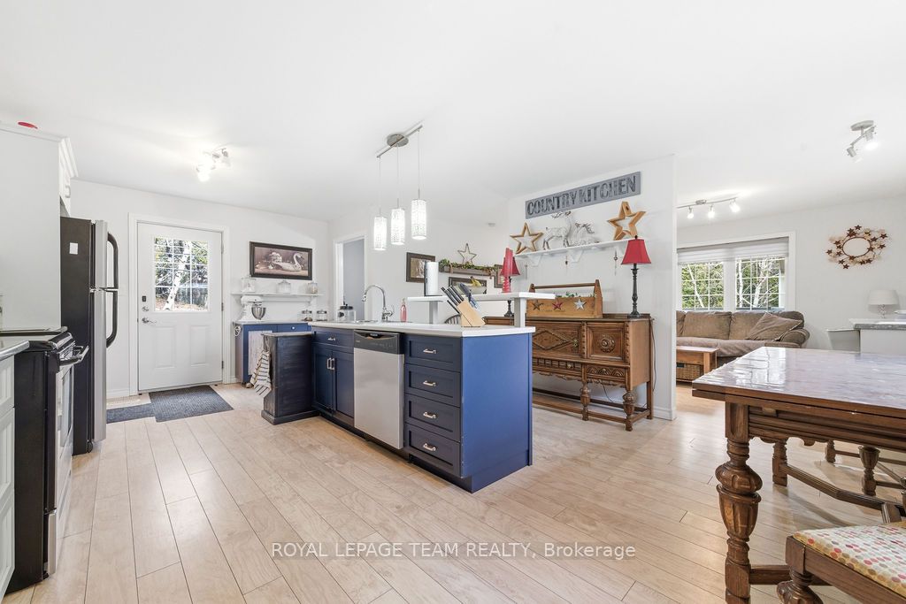 5195 Mcdonald's Corners Road Property Photo 37