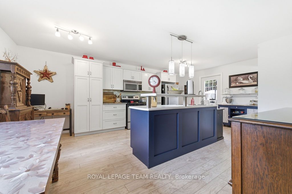 5195 Mcdonald's Corners Road Property Photo 38