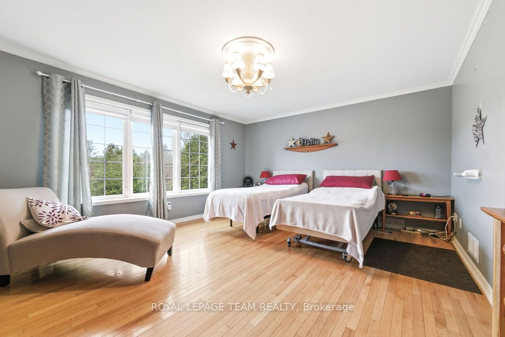5195 Mcdonald's Corners Road Property Photo 45