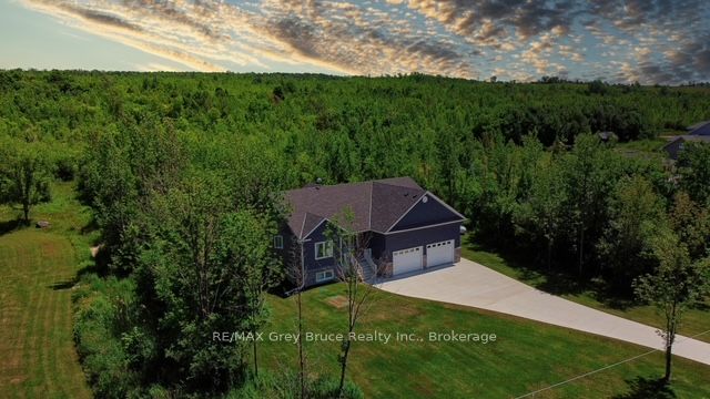 350293 A Concession Property Photo 6
