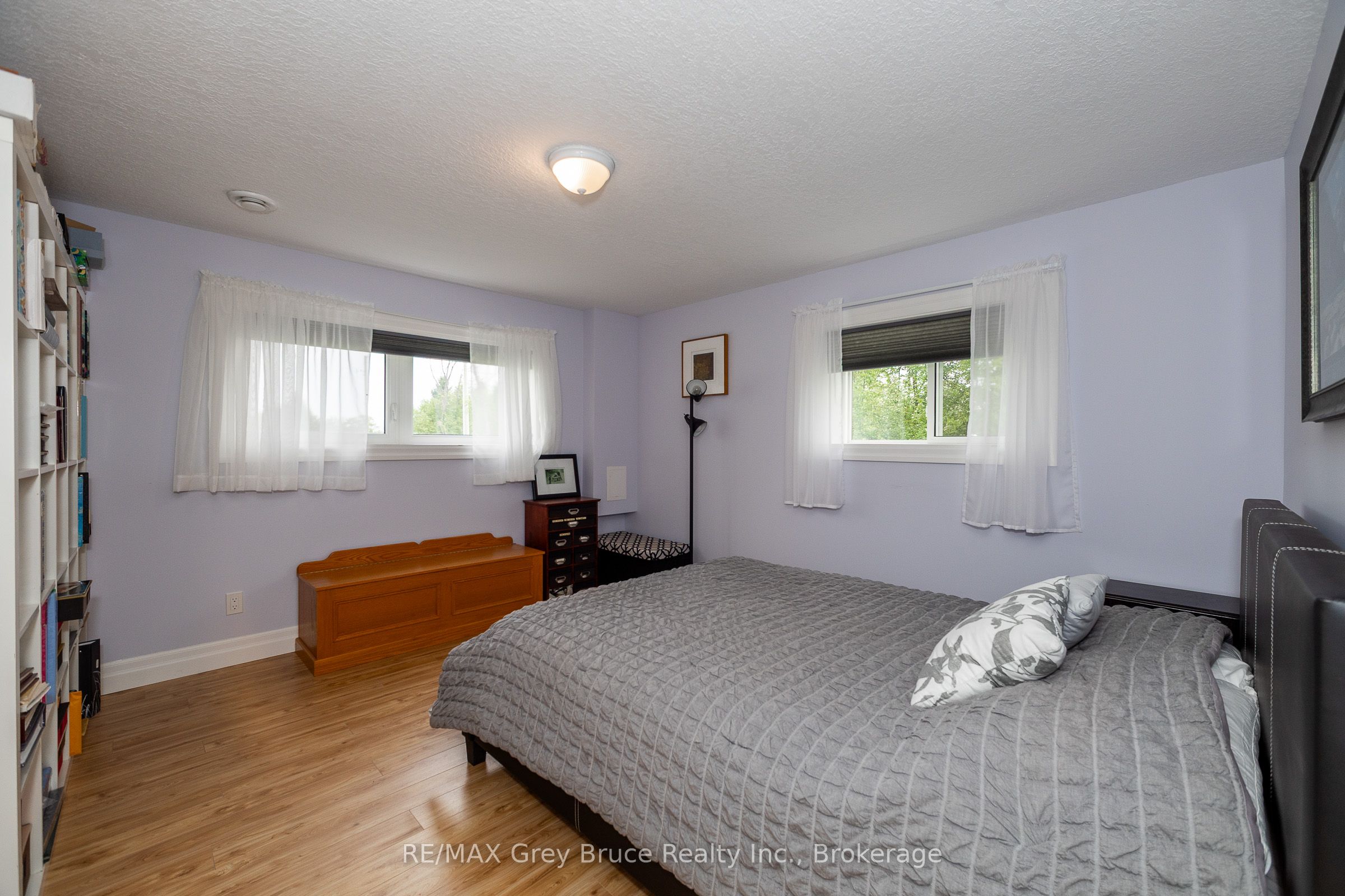 350293 A Concession Property Photo 34