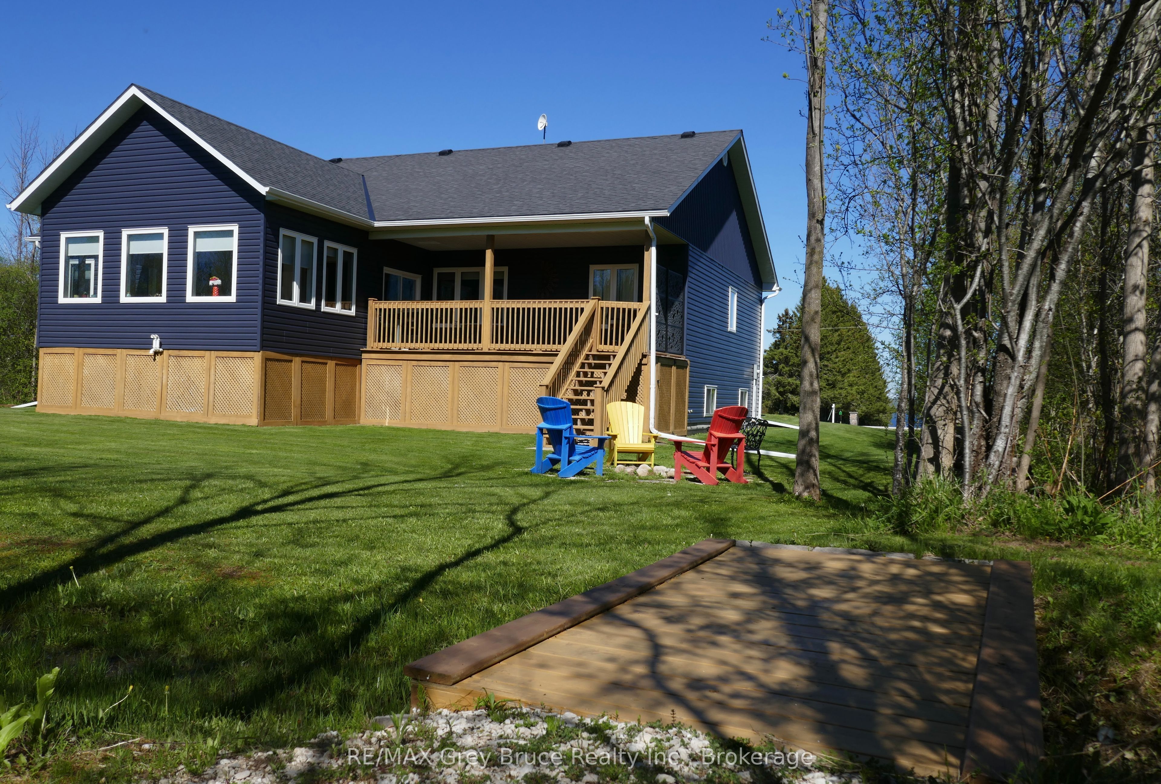 350293 A Concession Property Photo 41