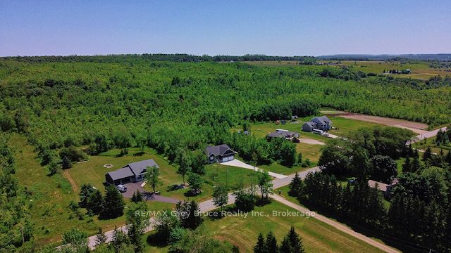 350293 A Concession Property Photo 44