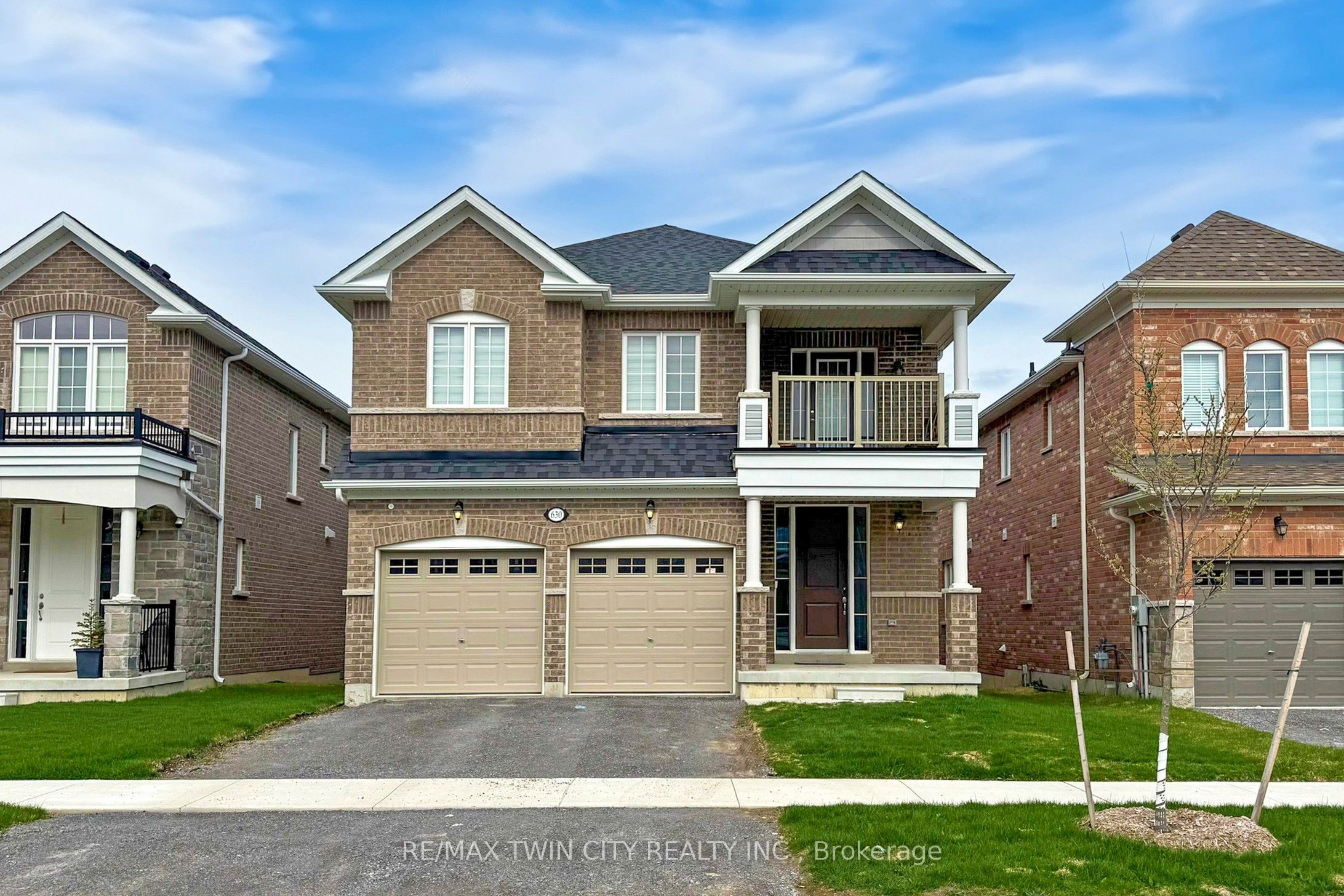 630 Lemay Grove Property Photo 10