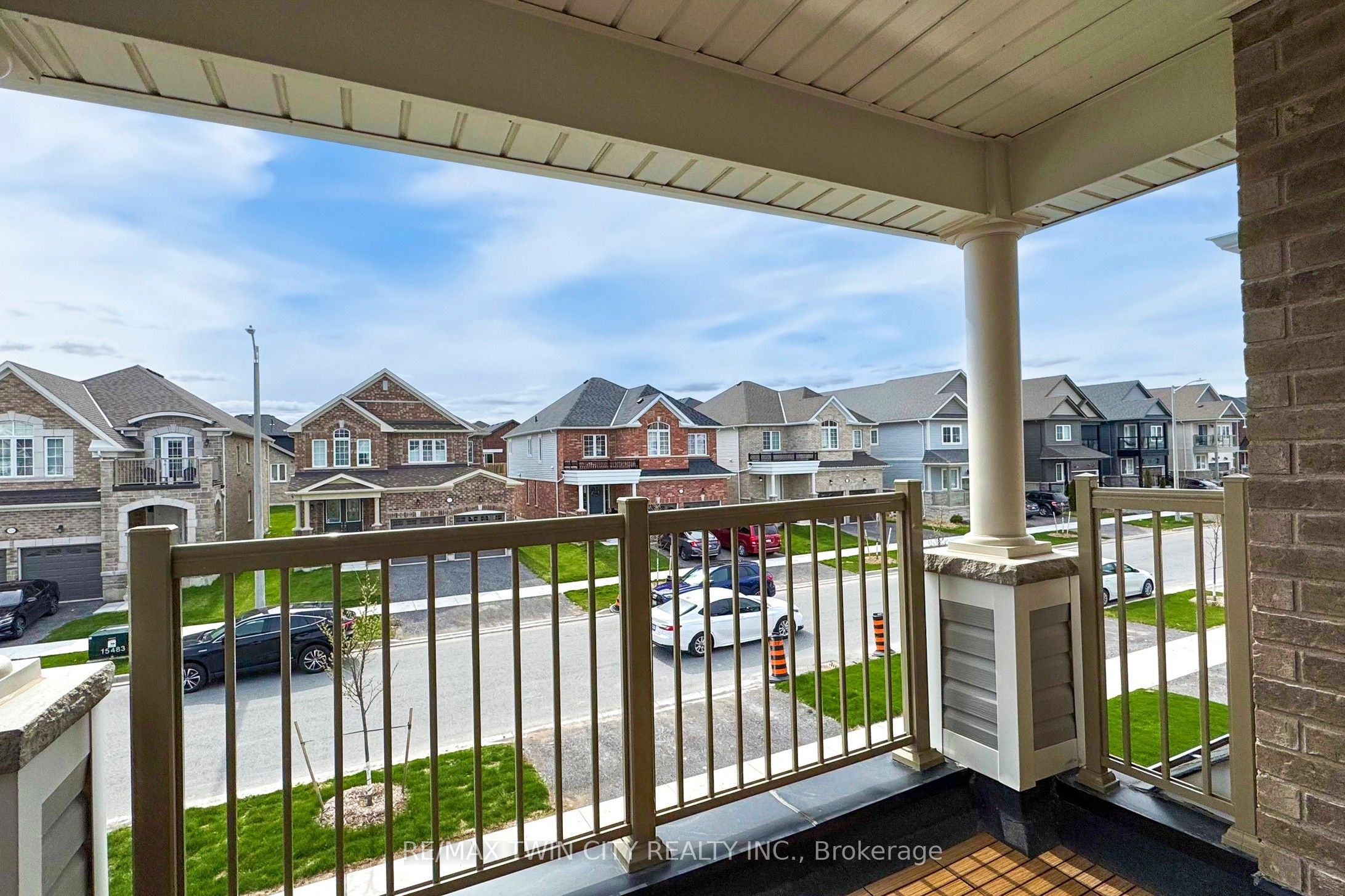 630 Lemay Grove Property Photo 22